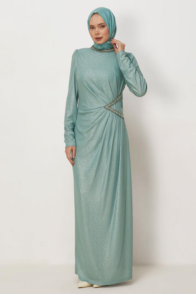 Vêtements hijab VERT ROBE DÉTAILLÉE DE GEMME 45675 - ALVİNA