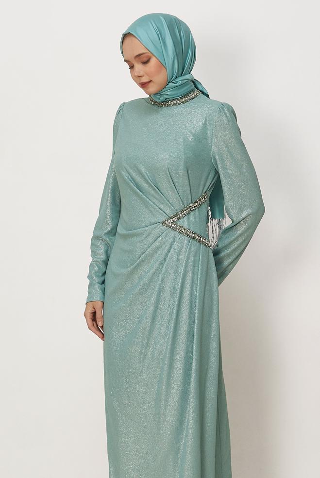 Vêtements hijab VERT ROBE DÉTAILLÉE DE GEMME 45675 - ALVİNA