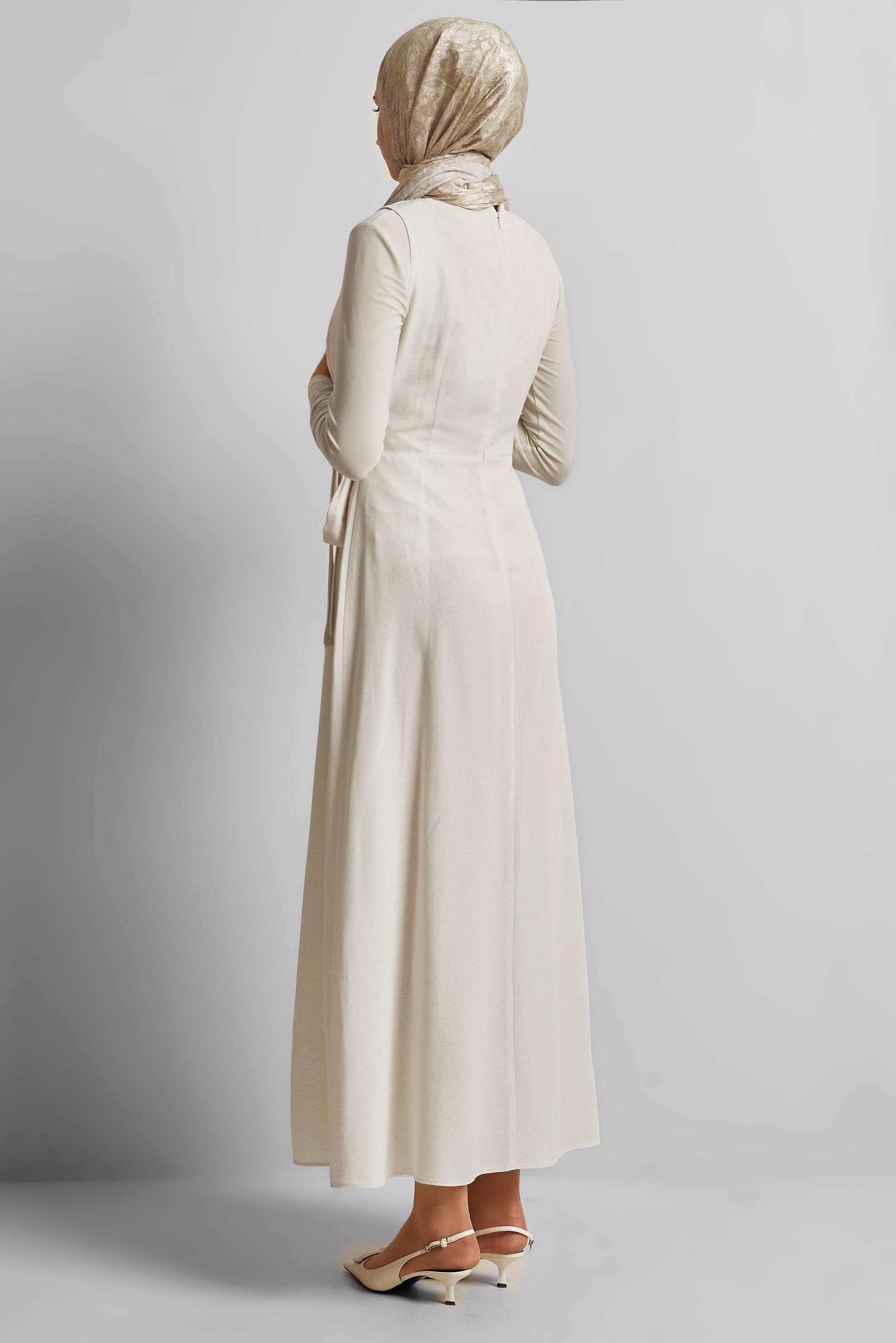 Vêtements hijab BLANC ROBE CHASUBLE CEINTURÉE 45769