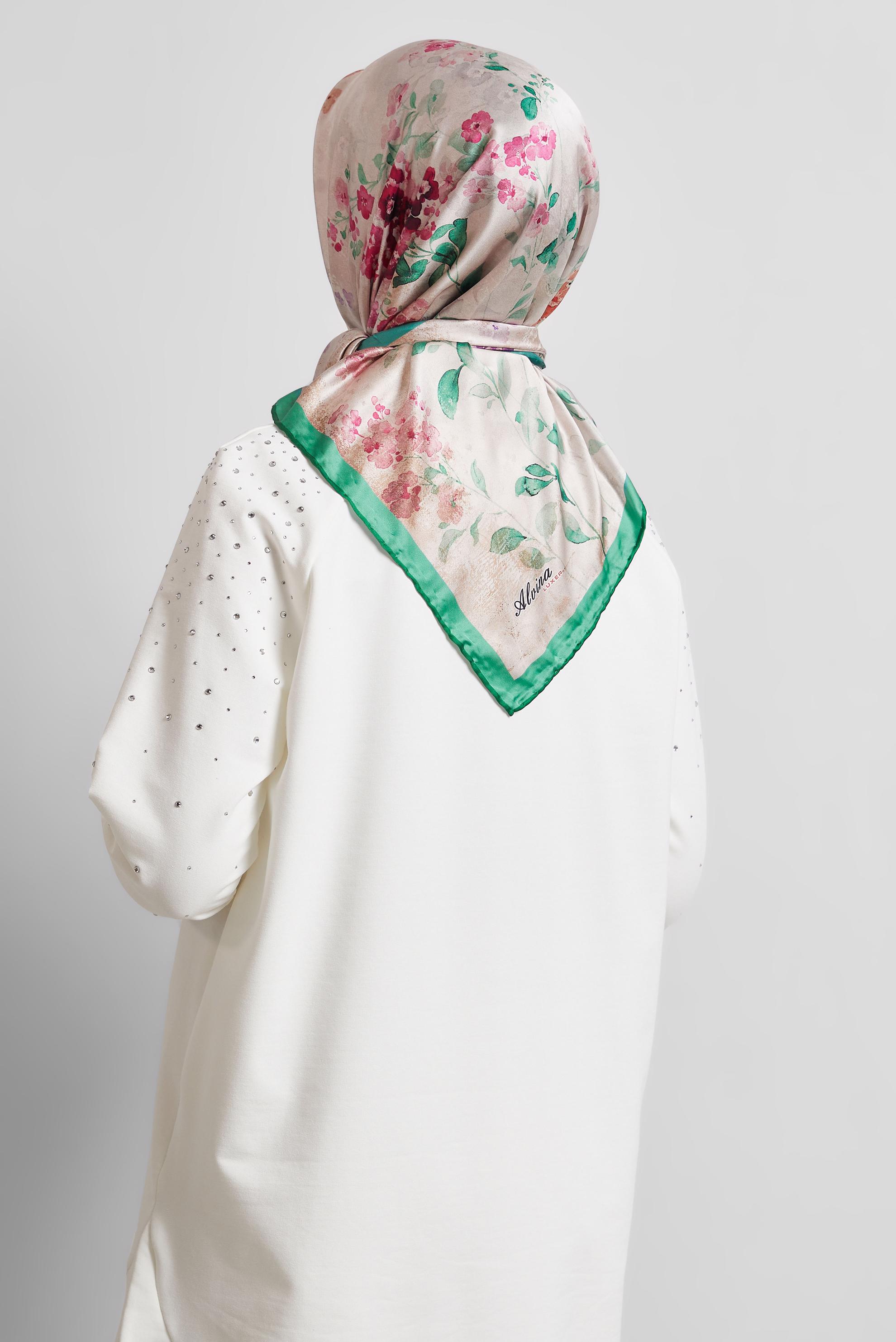 Tesettür giyim YEŞİL ALVİNA DESENLİ EŞARP 8523