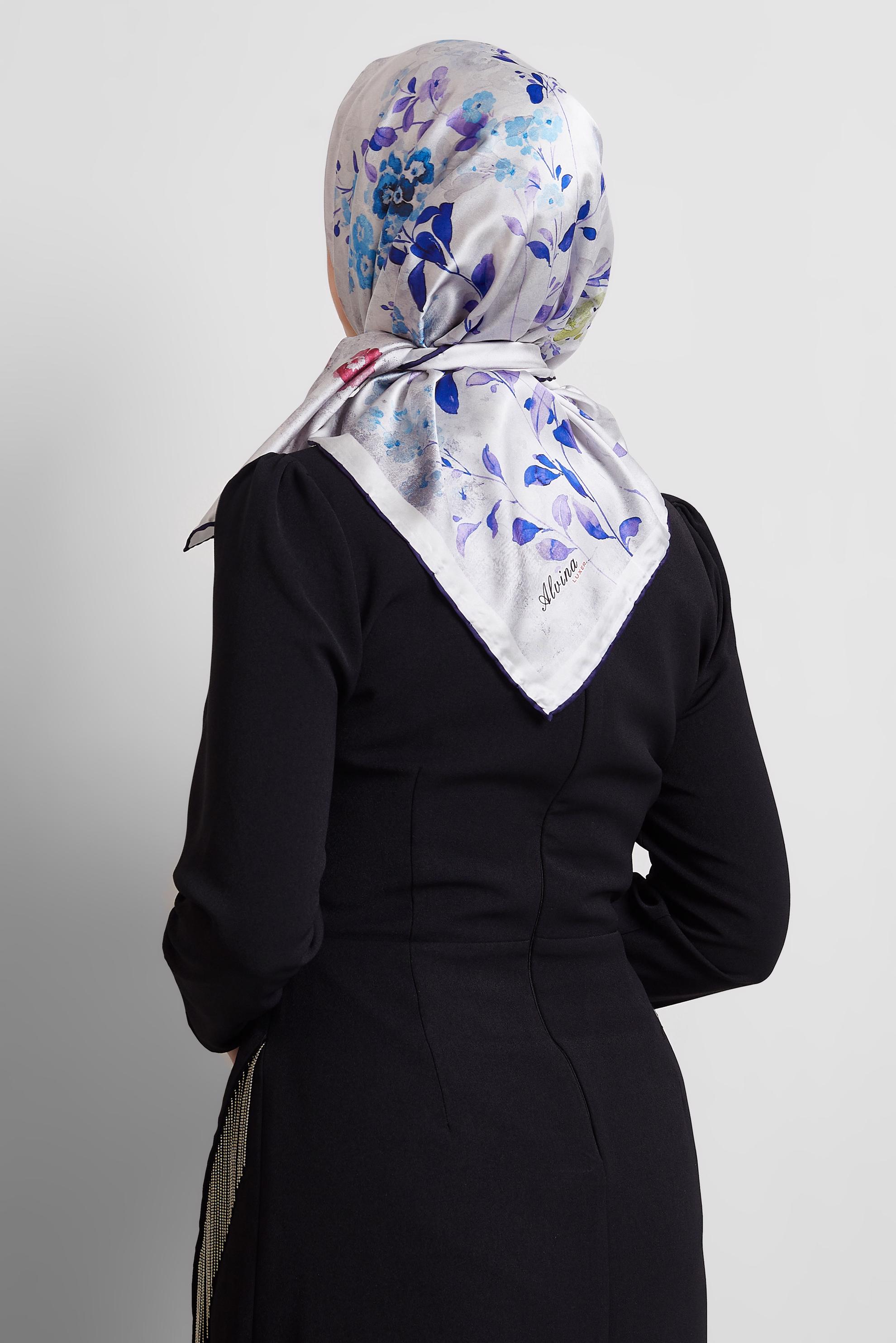 Tesettür giyim LACİVERT ALVİNA DESENLİ EŞARP 8523