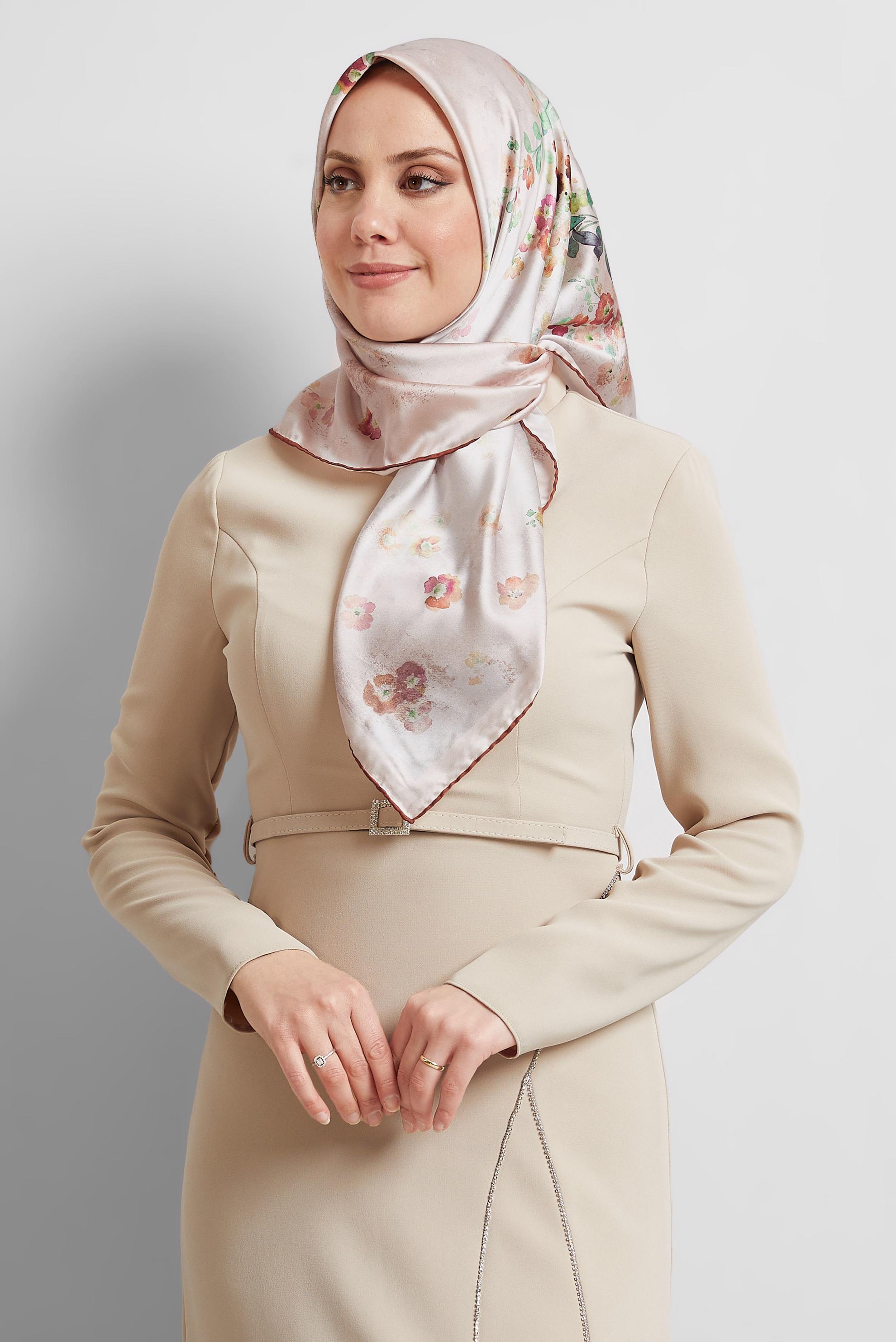 Tesettür giyim TABA ALVİNA DESENLİ EŞARP 8523