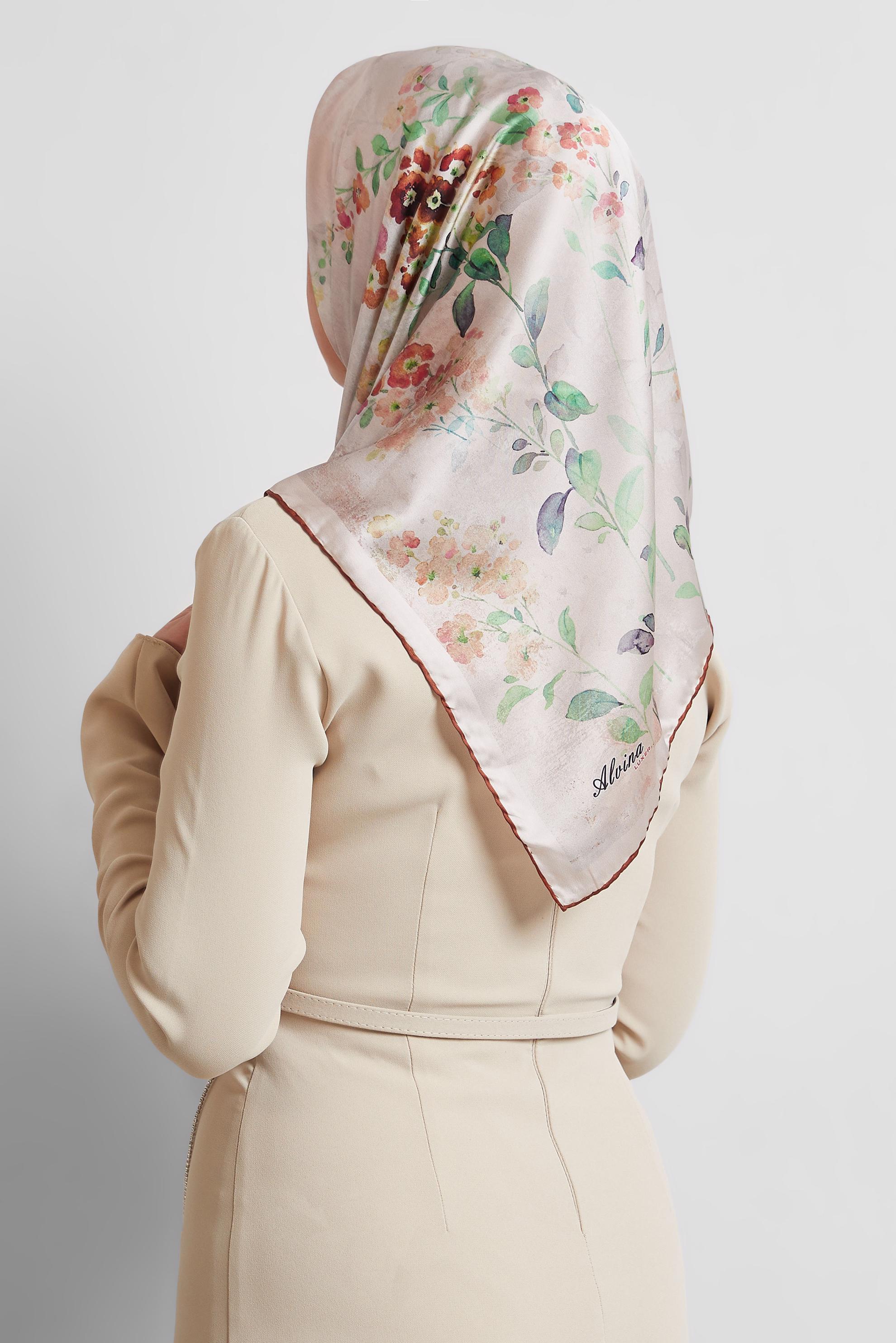 Tesettür giyim TABA ALVİNA DESENLİ EŞARP 8523