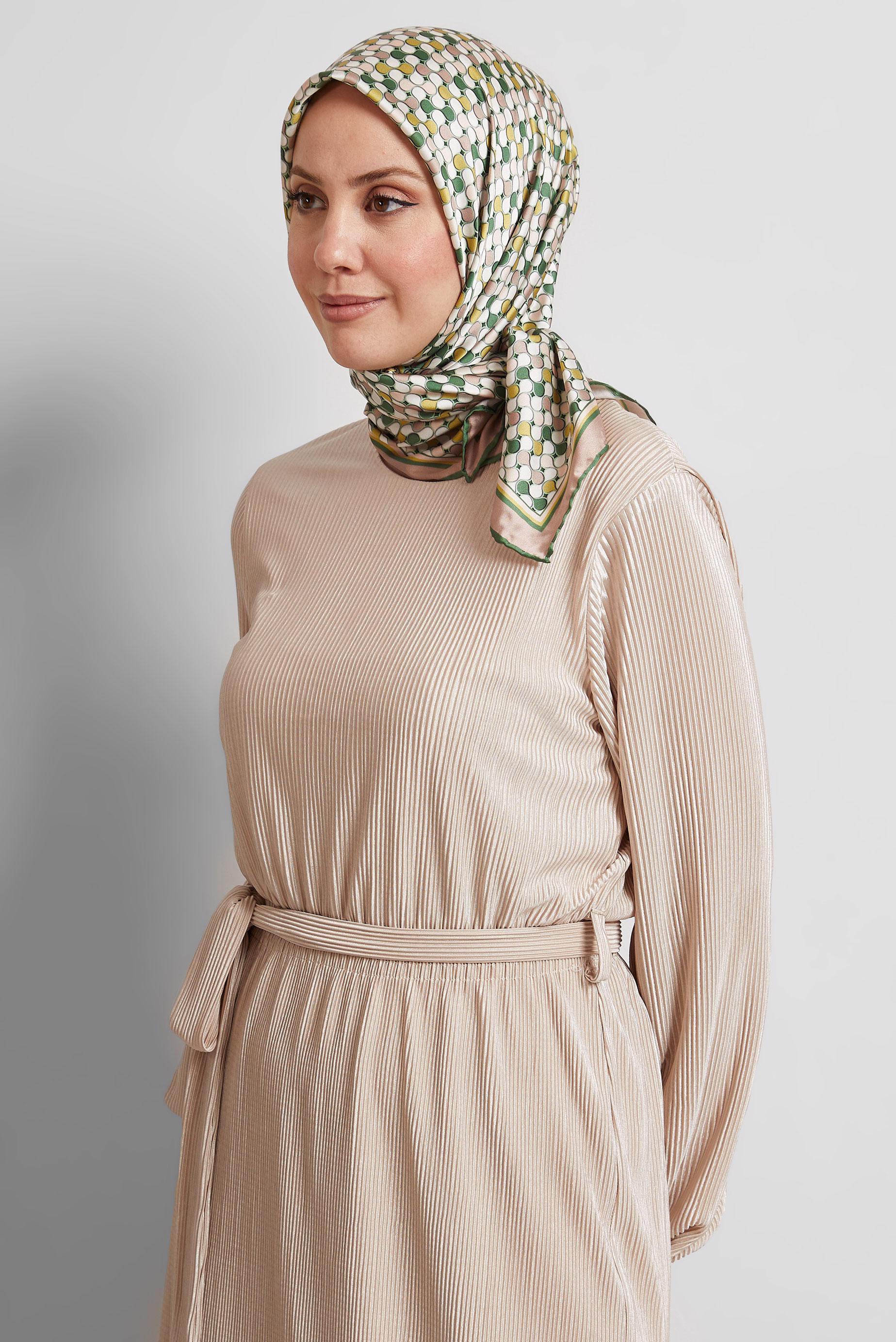 Tesettür giyim HAKİ ALVİNA DESENLİ EŞARP 8524