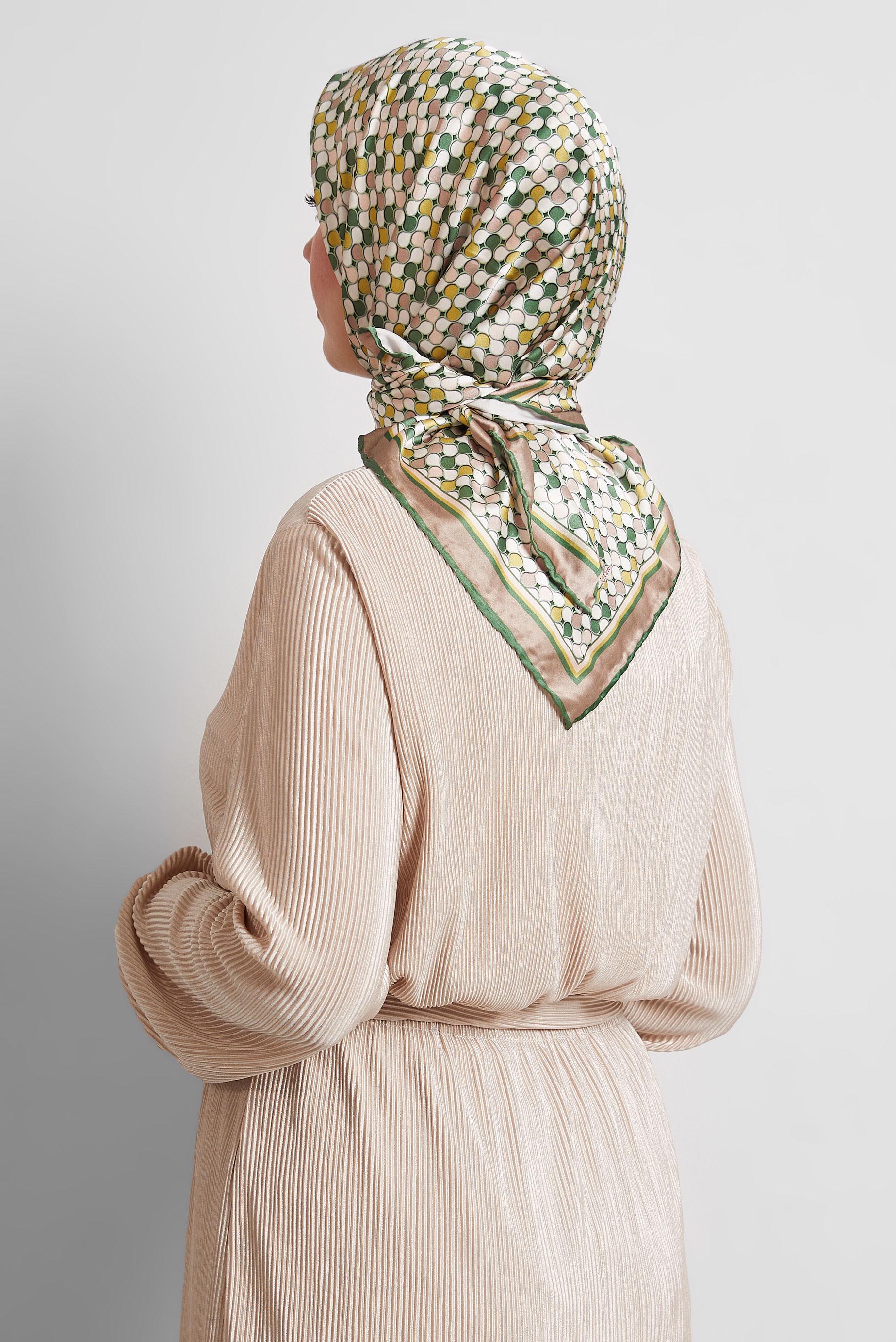 Tesettür giyim HAKİ ALVİNA DESENLİ EŞARP 8524