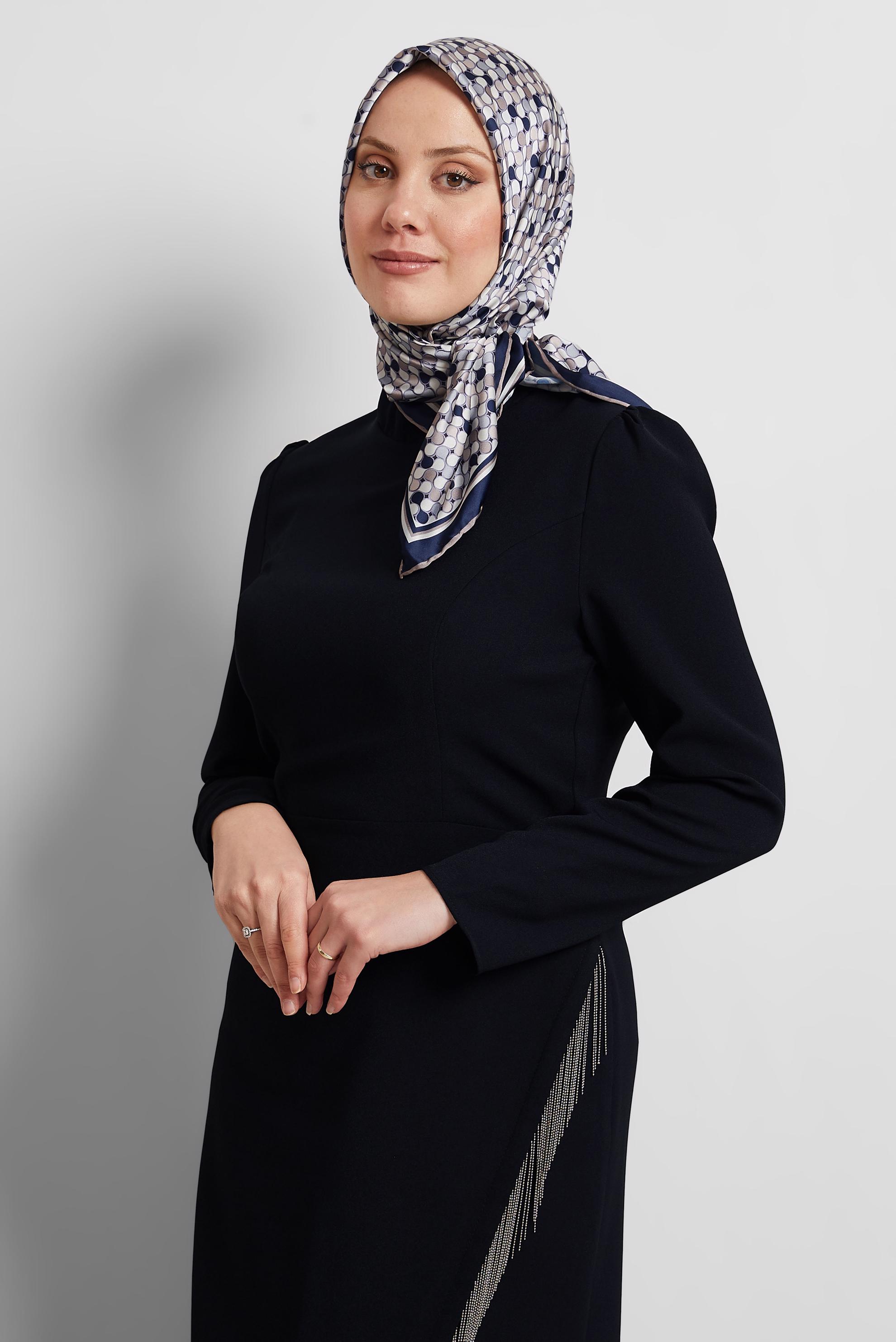 Tesettür giyim VİZON ALVİNA DESENLİ EŞARP 8524