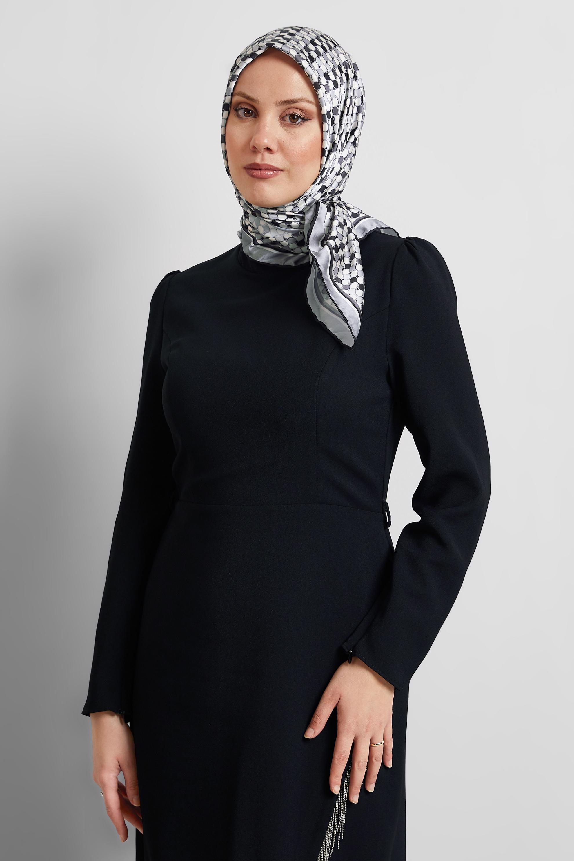 Tesettür giyim GRİ ALVİNA DESENLİ EŞARP 8524