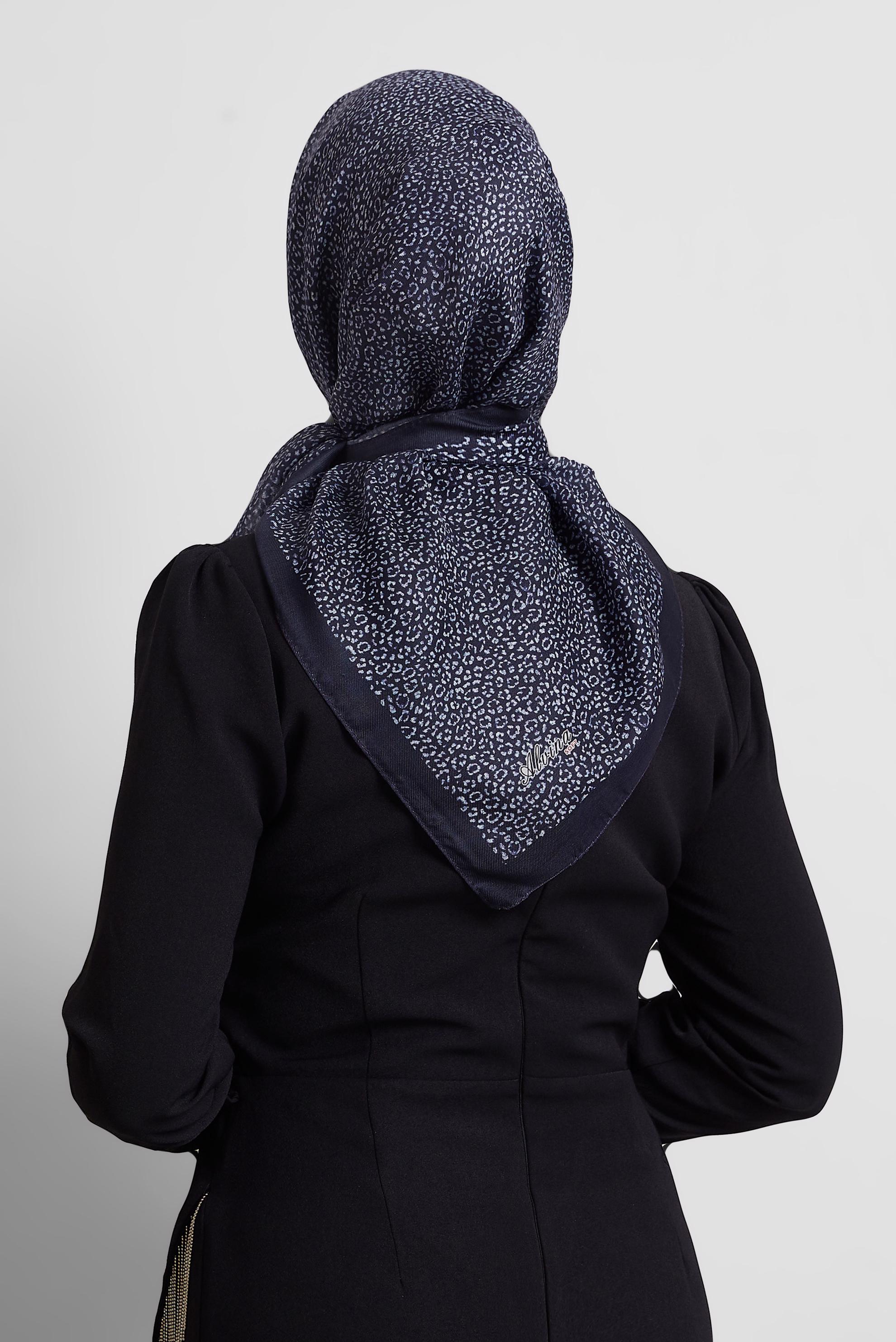 Tesettür giyim LACİVERT ALVİNA DESENLİ EŞARP 8526