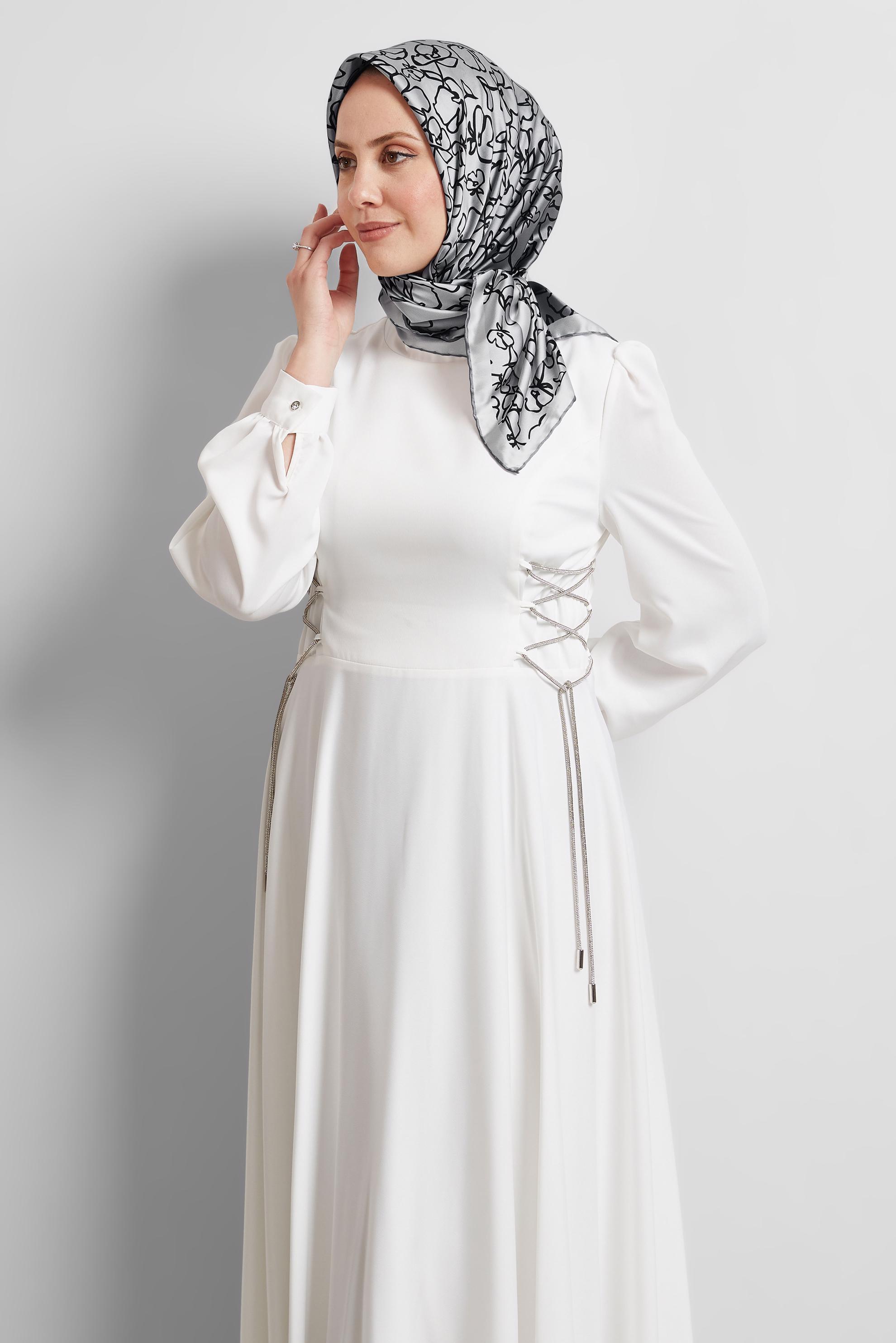 Tesettür giyim GRİ ALVİNA DESENLİ EŞARP 8527
