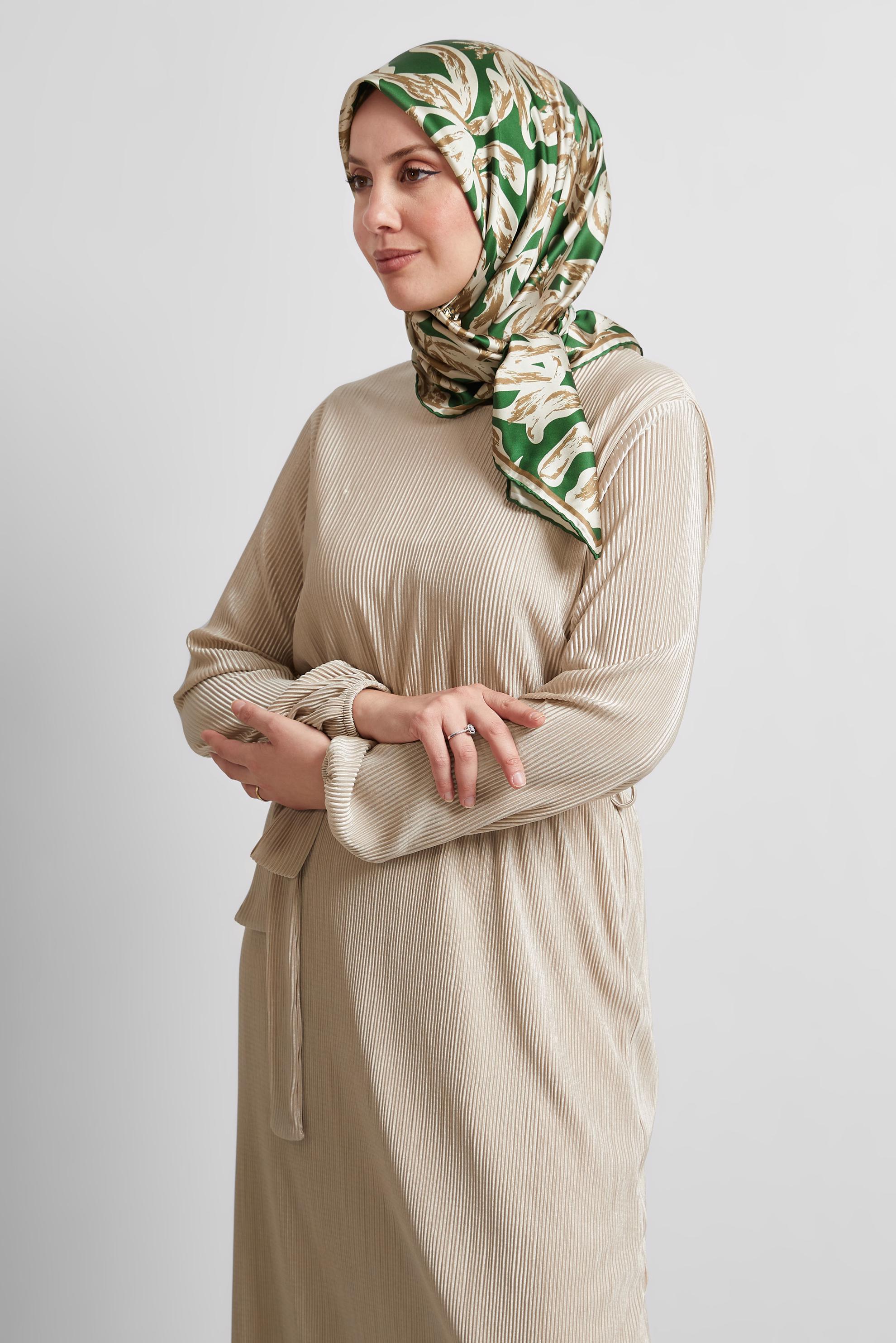 Tesettür giyim YEŞİL ALVİNA DESENLİ EŞARP 8528