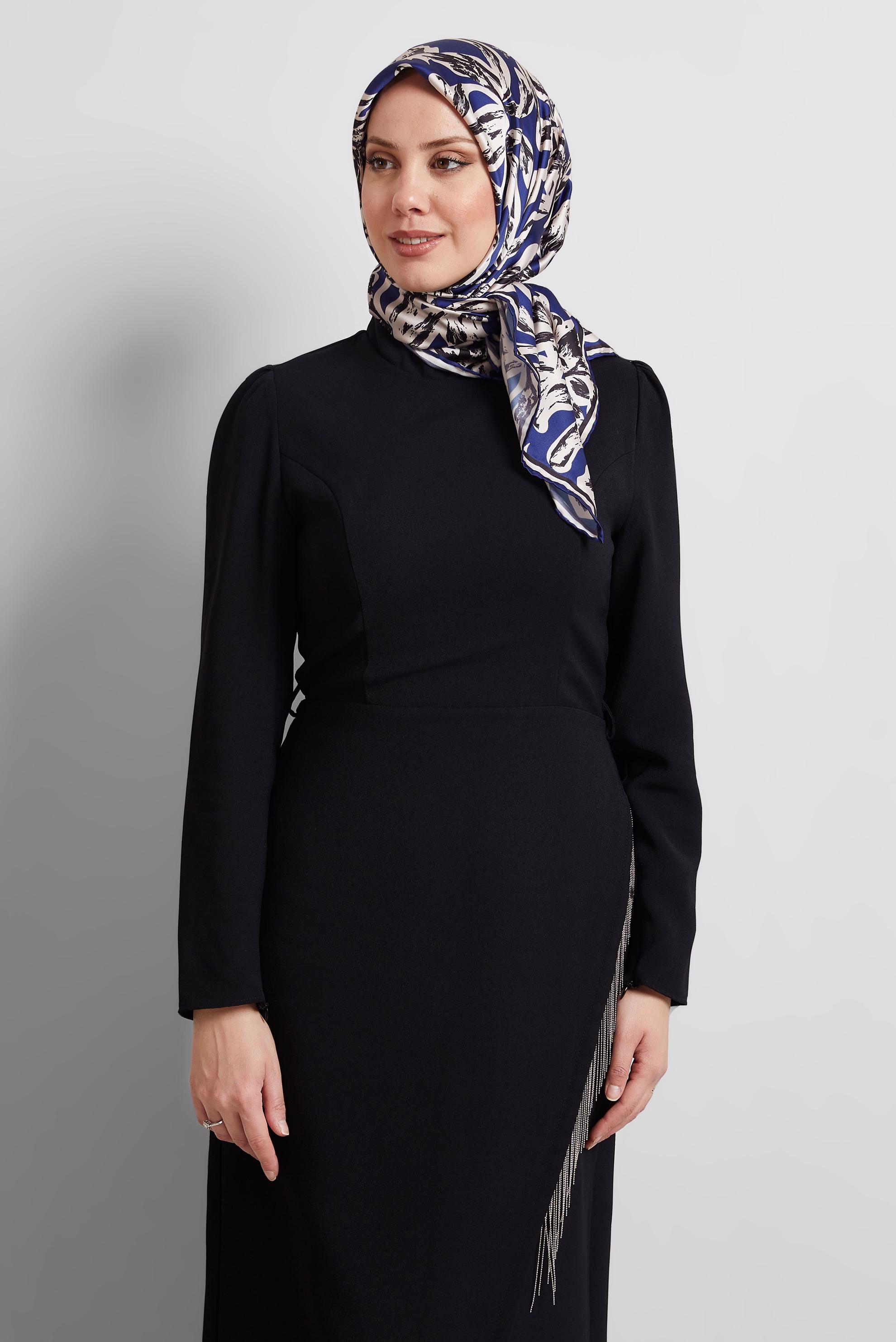 Tesettür giyim LACİVERT ALVİNA DESENLİ EŞARP 8528