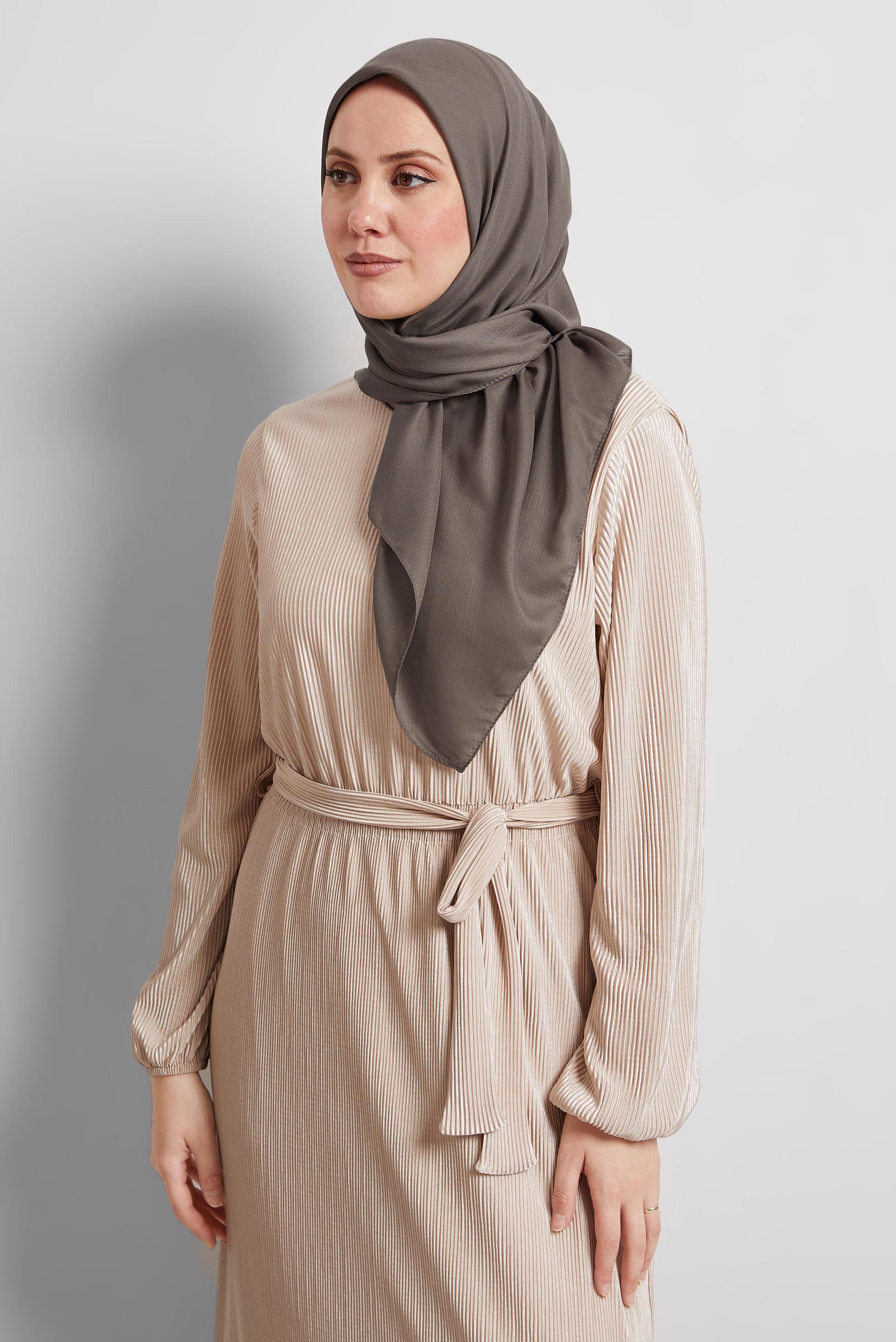 Tesettür giyim GRİ ALVİNA DÜZ EŞARP 8529