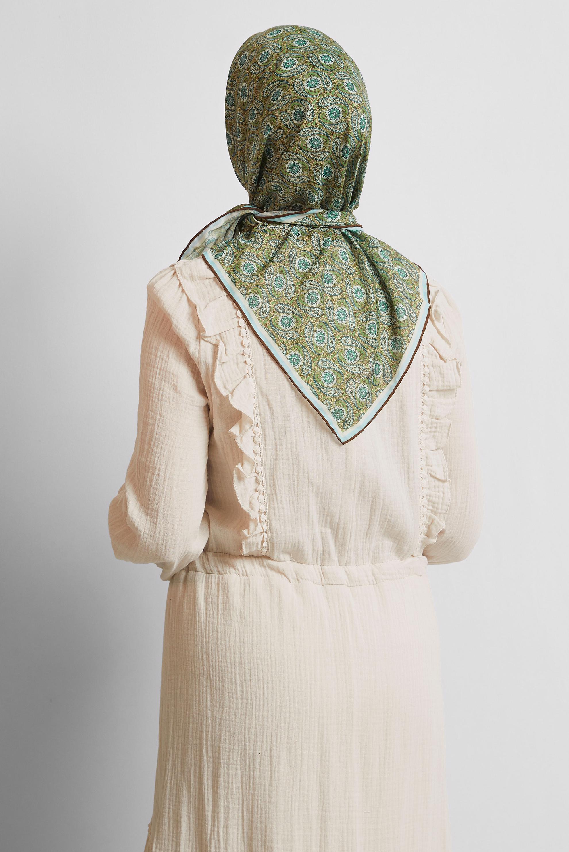 Tesettür giyim YEŞİL ALVİNA DESENLİ EŞARP 8534