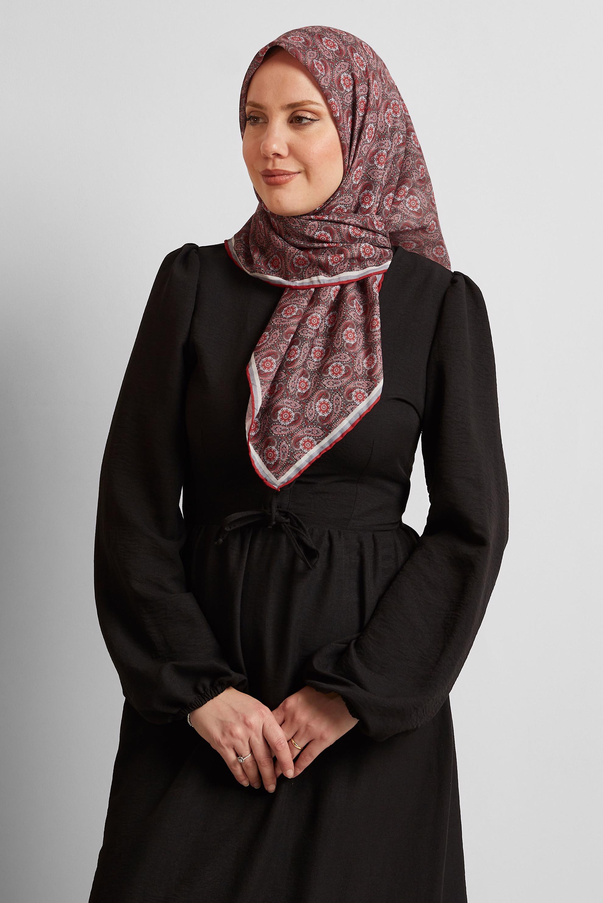 Tesettür giyim BORDO ALVİNA DESENLİ EŞARP 8534