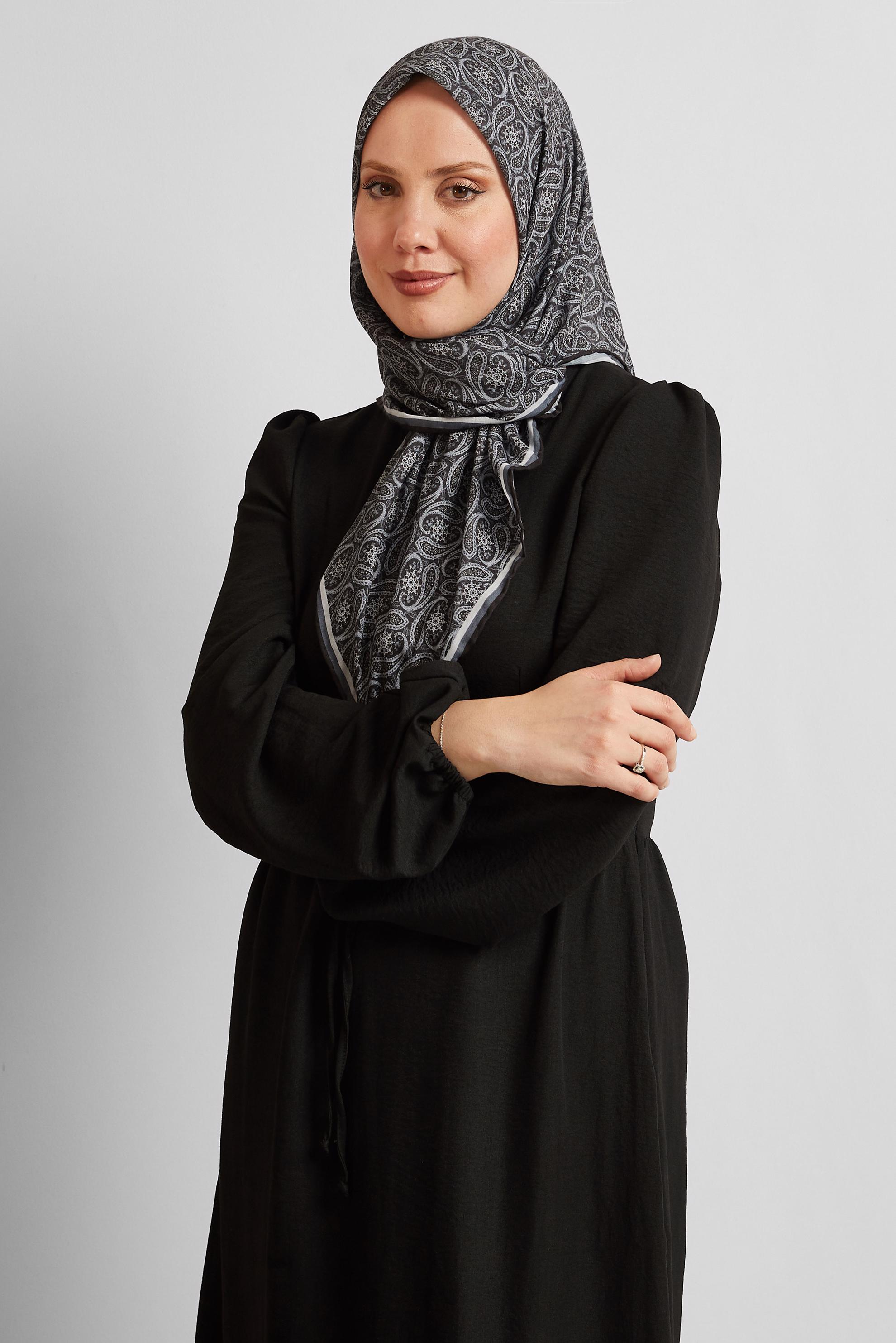 Tesettür giyim GRİ ALVİNA DESENLİ EŞARP 8534