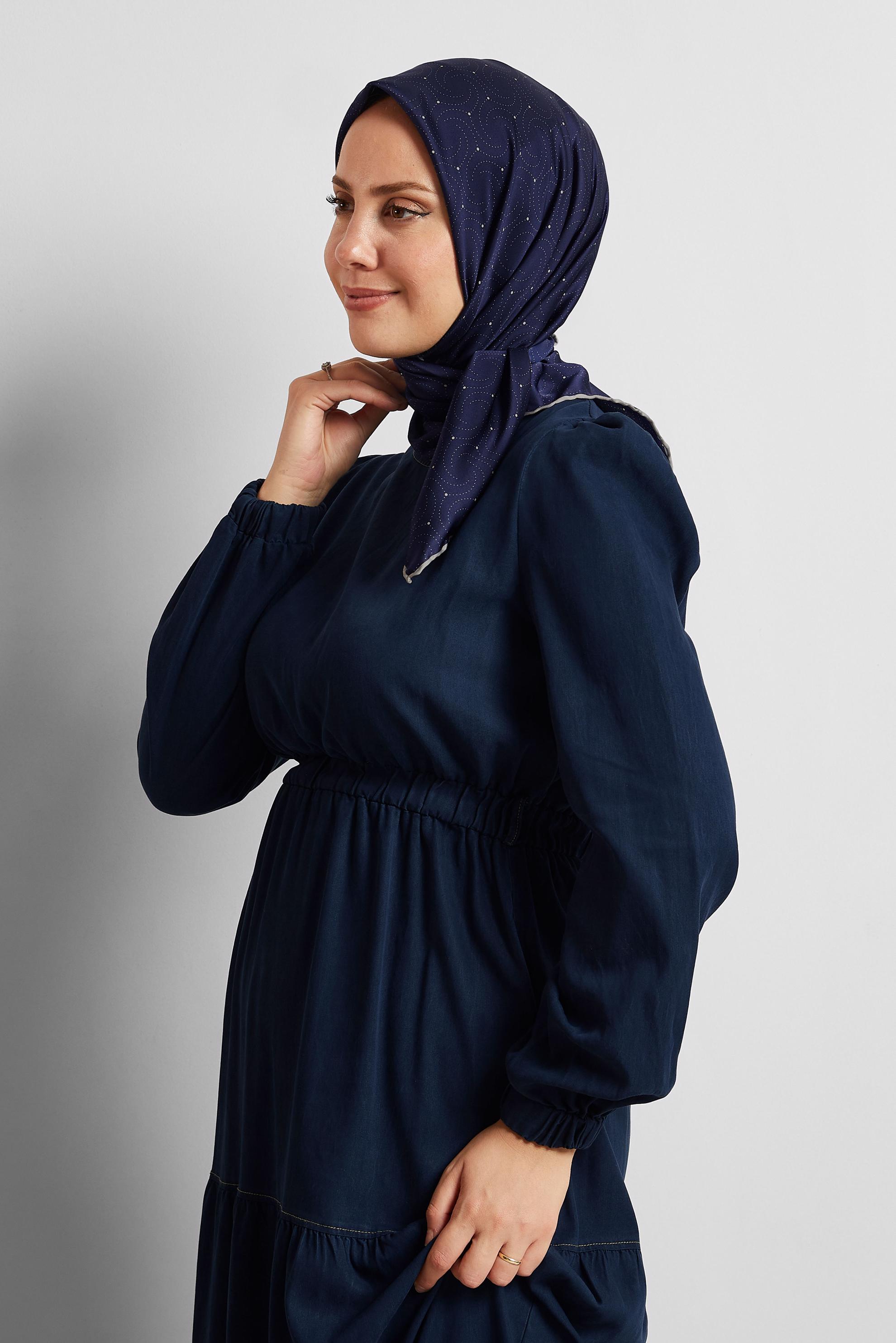 Tesettür giyim LACİVERT ALVİNA EŞARP 8535