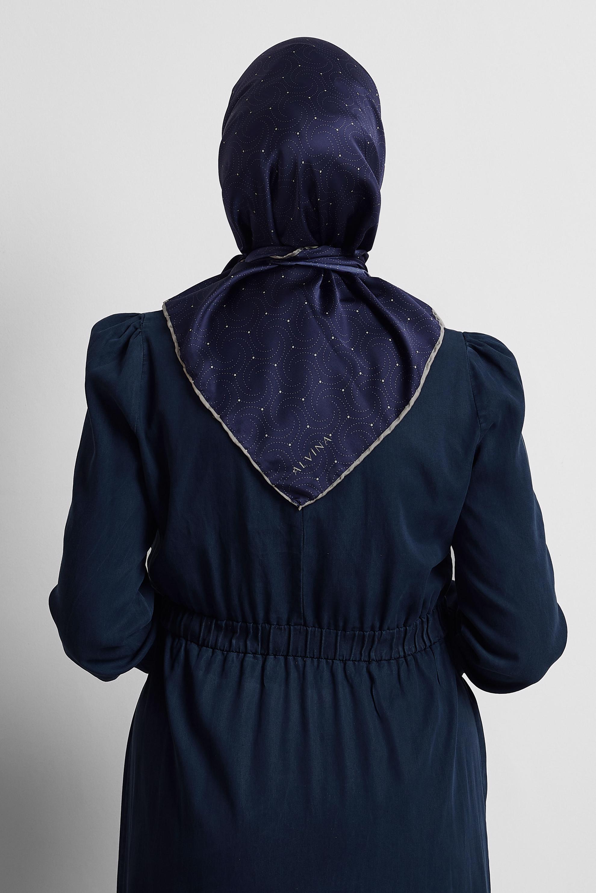 Tesettür giyim LACİVERT ALVİNA EŞARP 8535