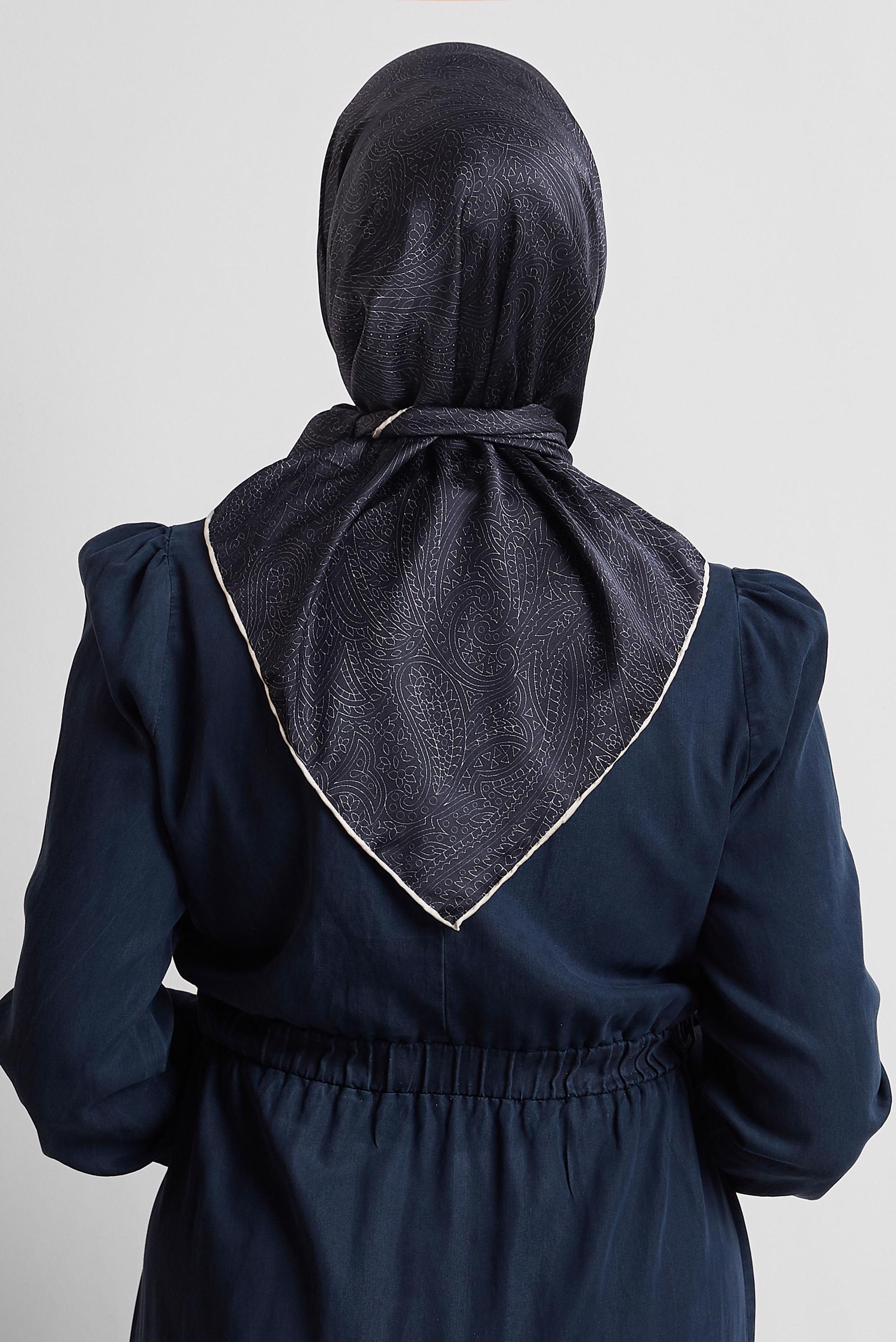 Tesettür giyim SİYAH ALVİNA EŞARP 8536