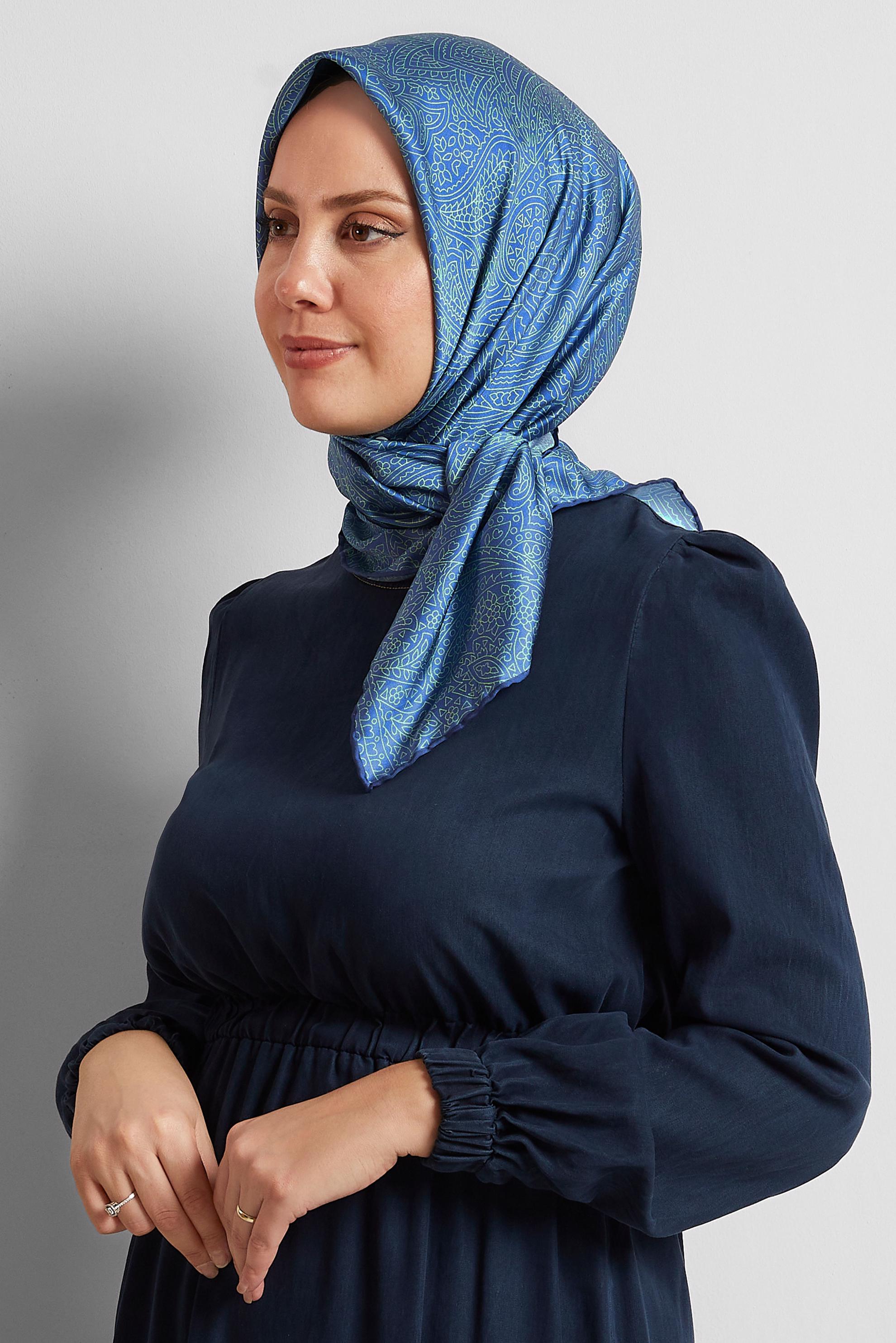 Tesettür giyim LACİVERT ALVİNA EŞARP 8536