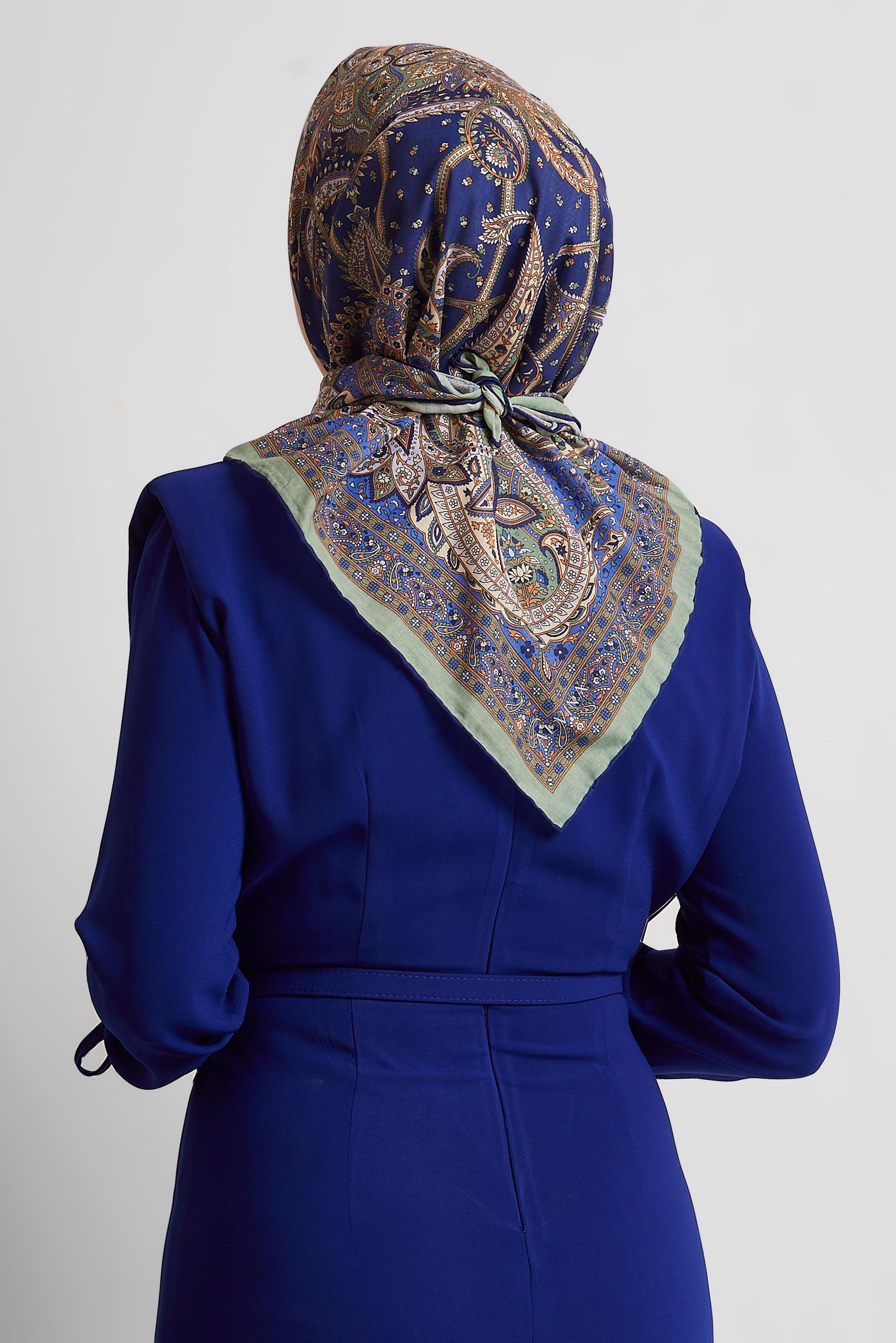 Tesettür giyim MAVİ ALVİNA DESENLİ EŞARP 8537