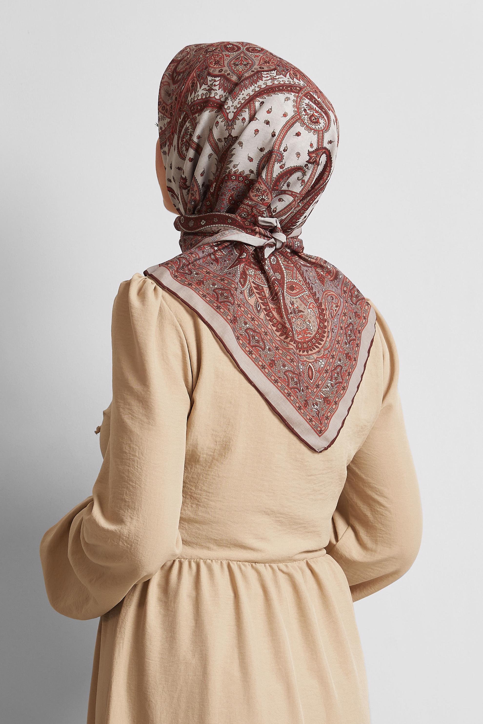 Tesettür giyim BORDO ALVİNA DESENLİ EŞARP 8537