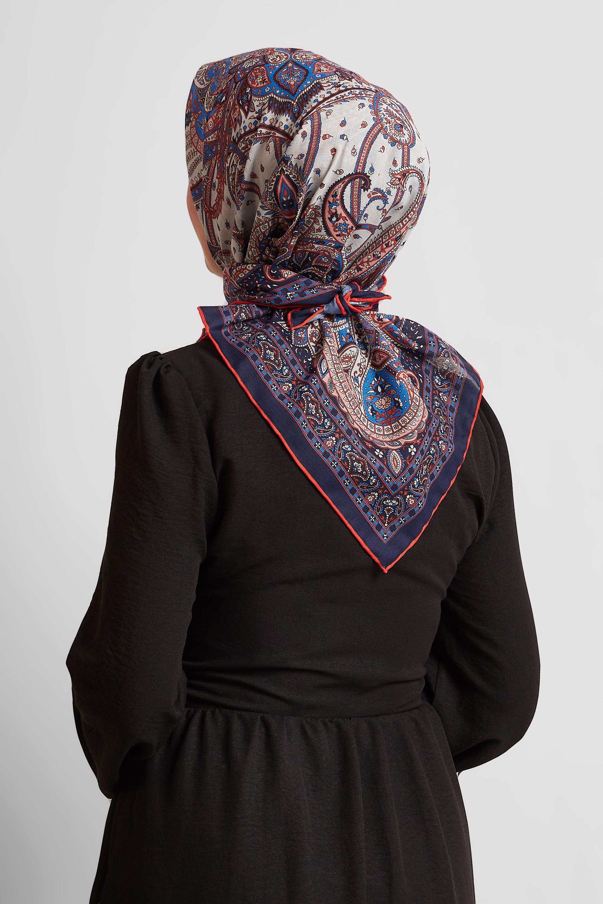 Tesettür giyim LACİVERT ALVİNA DESENLİ EŞARP 8537