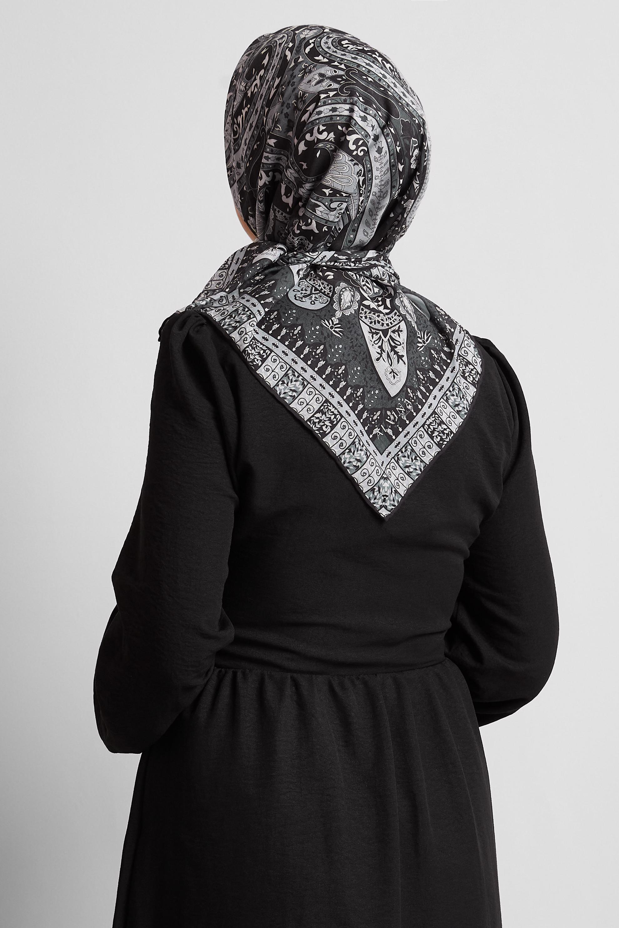 Tesettür giyim SİYAH ALVİNA DESENLİ EŞARP 8538