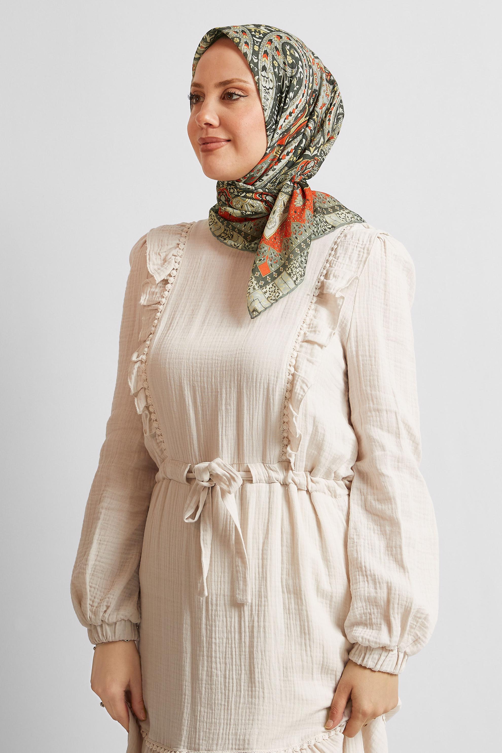 Tesettür giyim YEŞİL ALVİNA DESENLİ EŞARP 8538