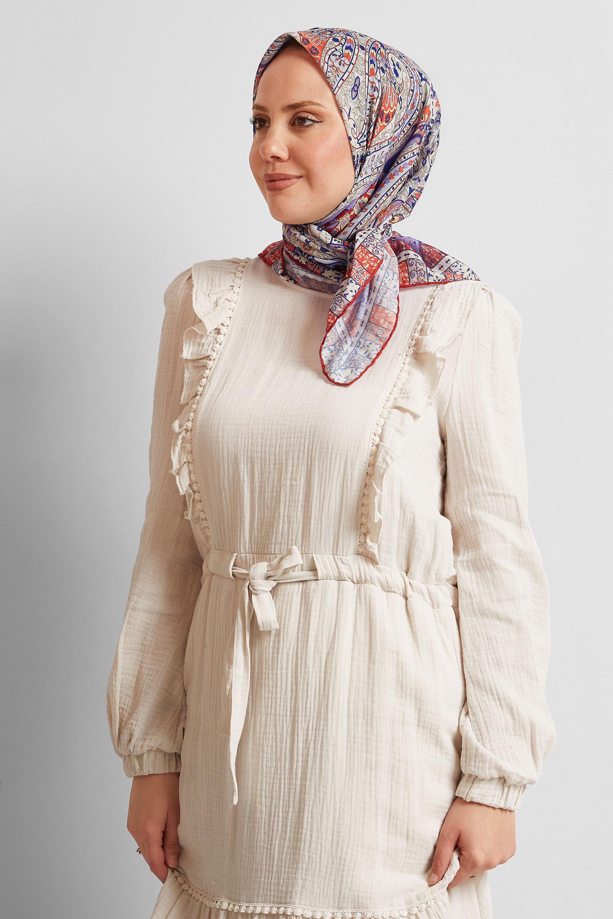 Tesettür giyim MOR ALVİNA DESENLİ EŞARP 8538