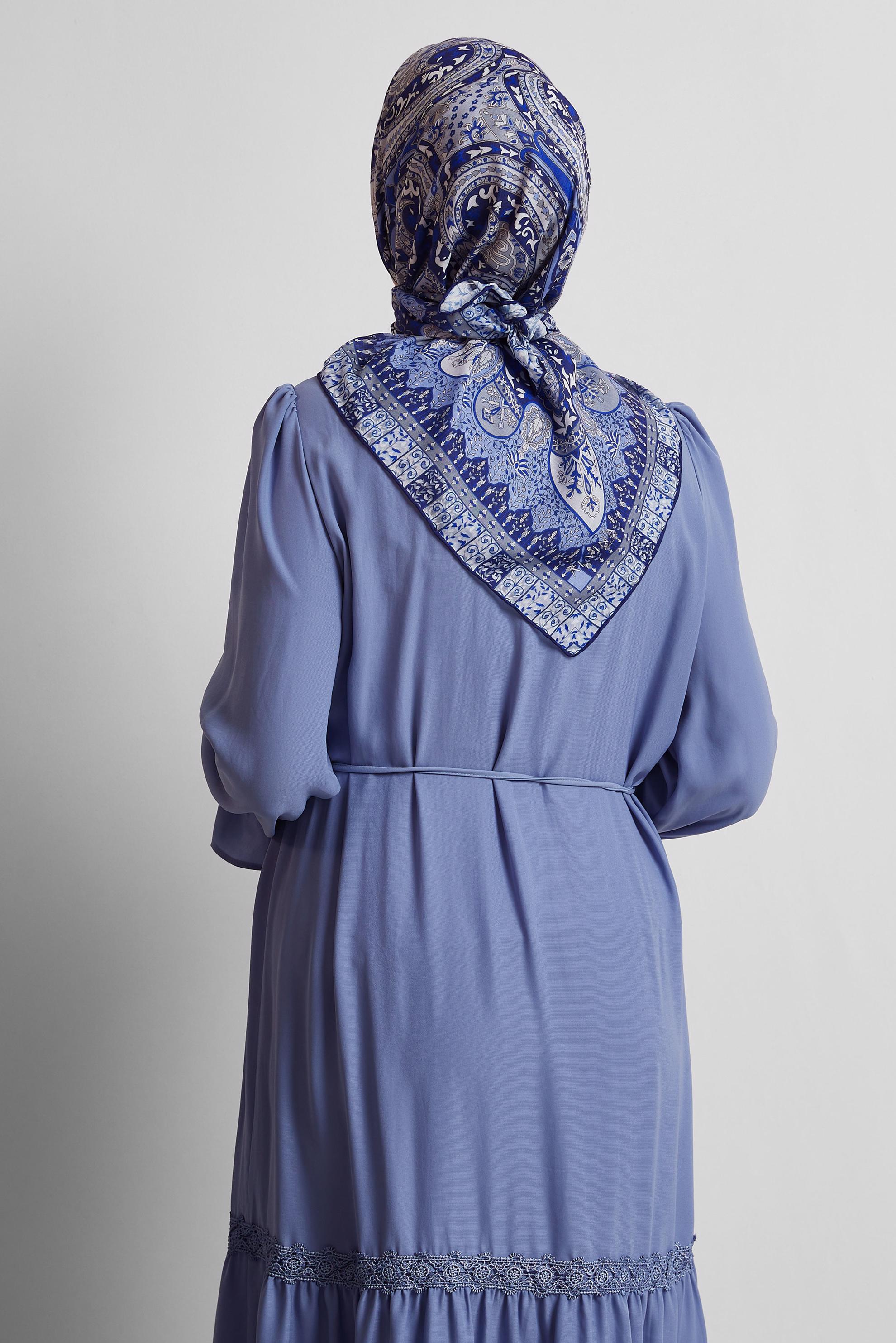 Tesettür giyim LACİVERT ALVİNA DESENLİ EŞARP 8538