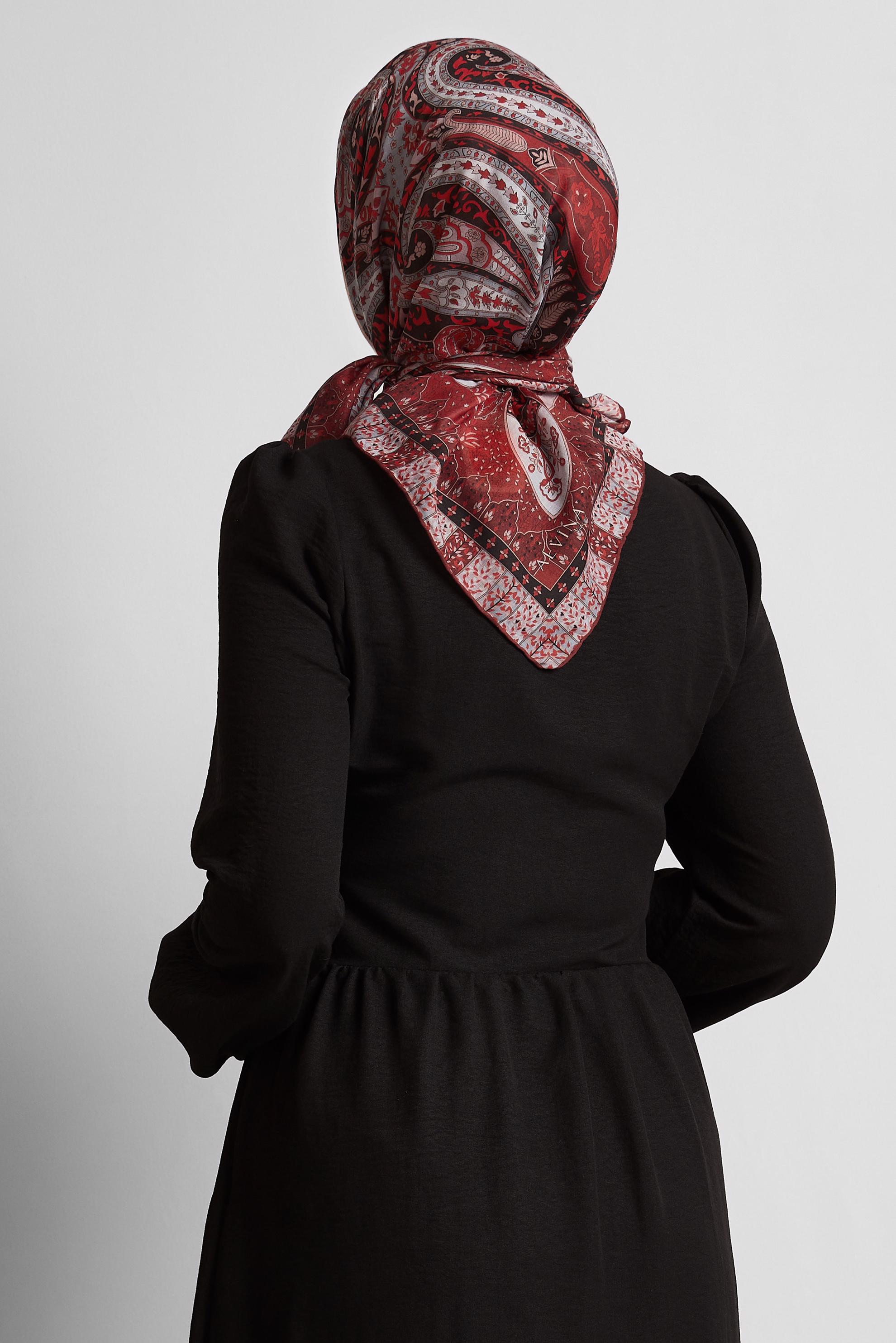 Tesettür giyim BORDO ALVİNA DESENLİ EŞARP 8538