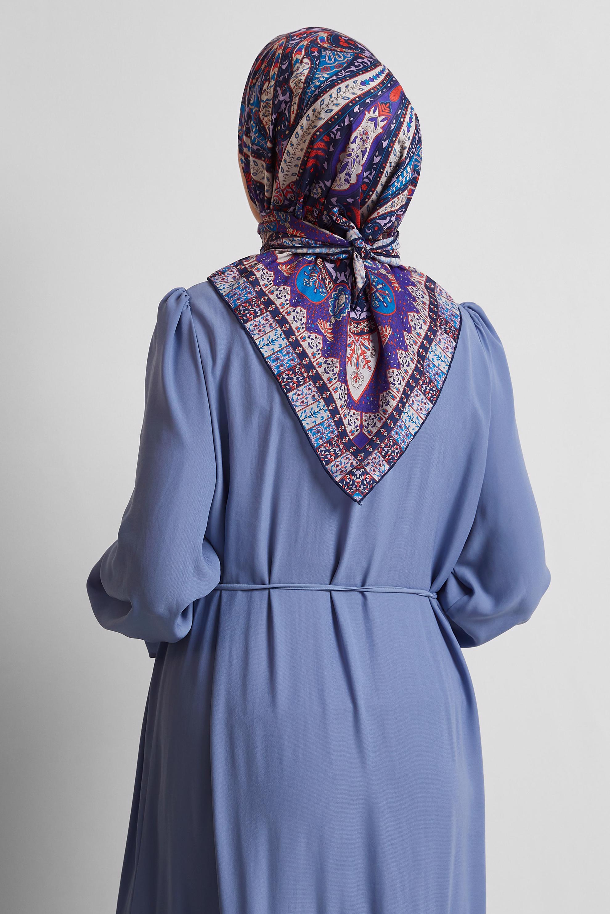 Tesettür giyim MOR ALVİNA DESENLİ EŞARP 8538