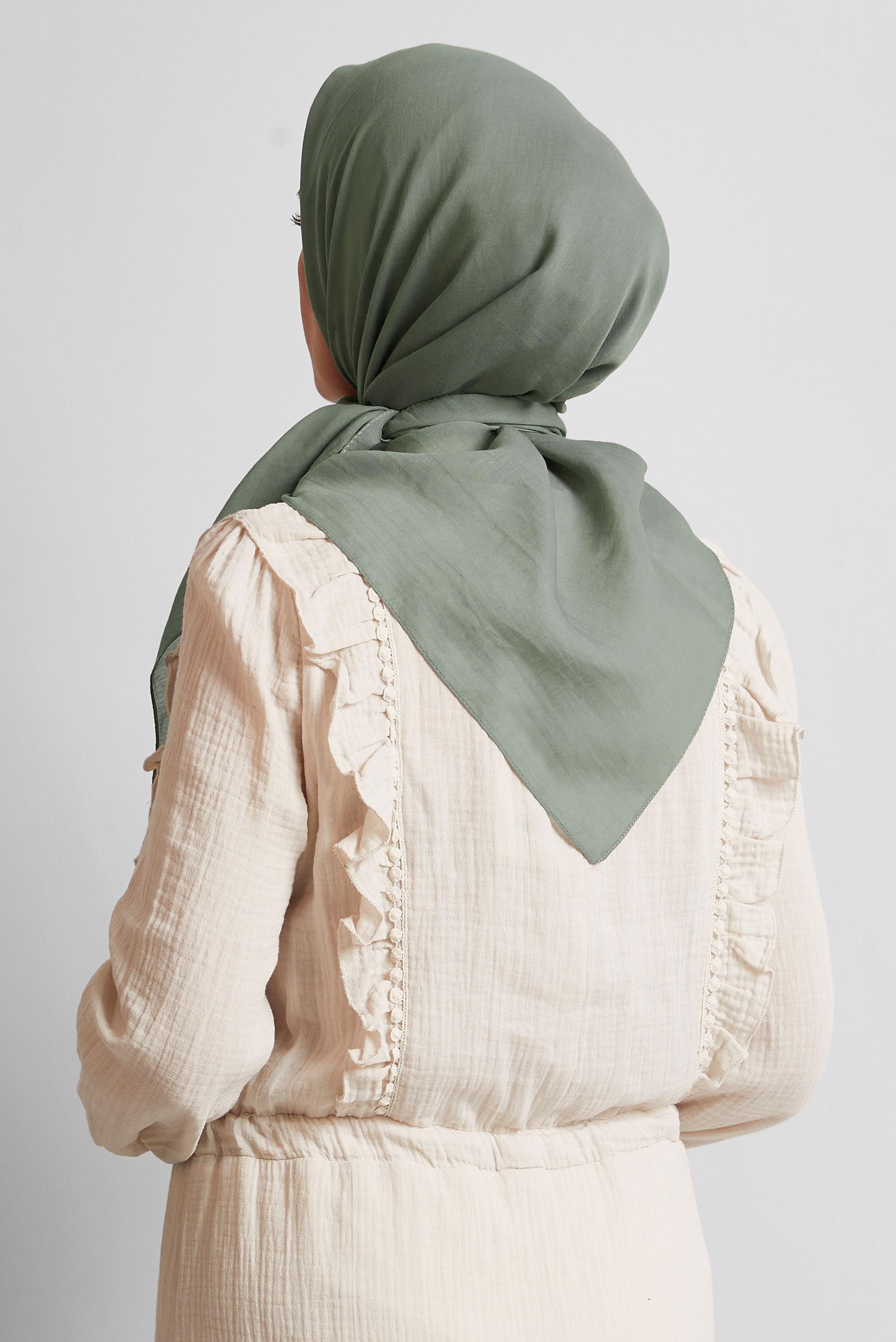 Tesettür giyim YEŞİL ALVİNA PAMUK EŞARP 8543