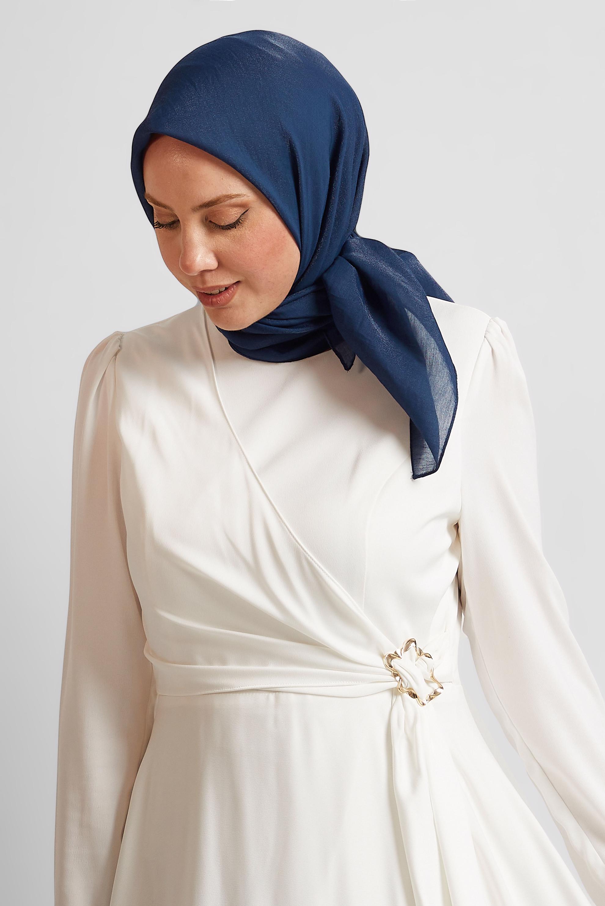 Tesettür giyim LACİVERT ALVİNA PAMUK EŞARP 8543