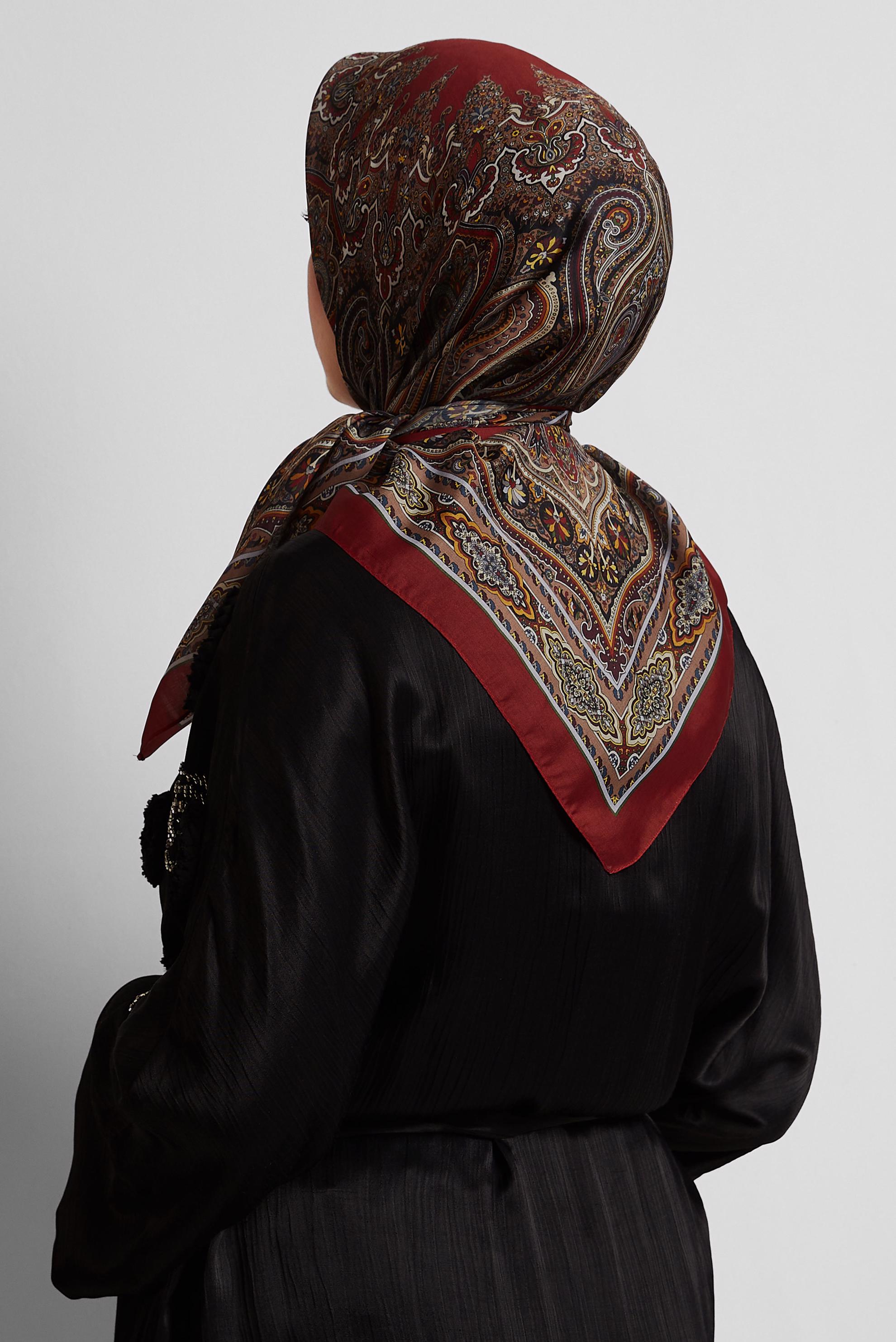 Tesettür giyim KIRMIZI ALVİNA DESENLİ EŞARP 8551