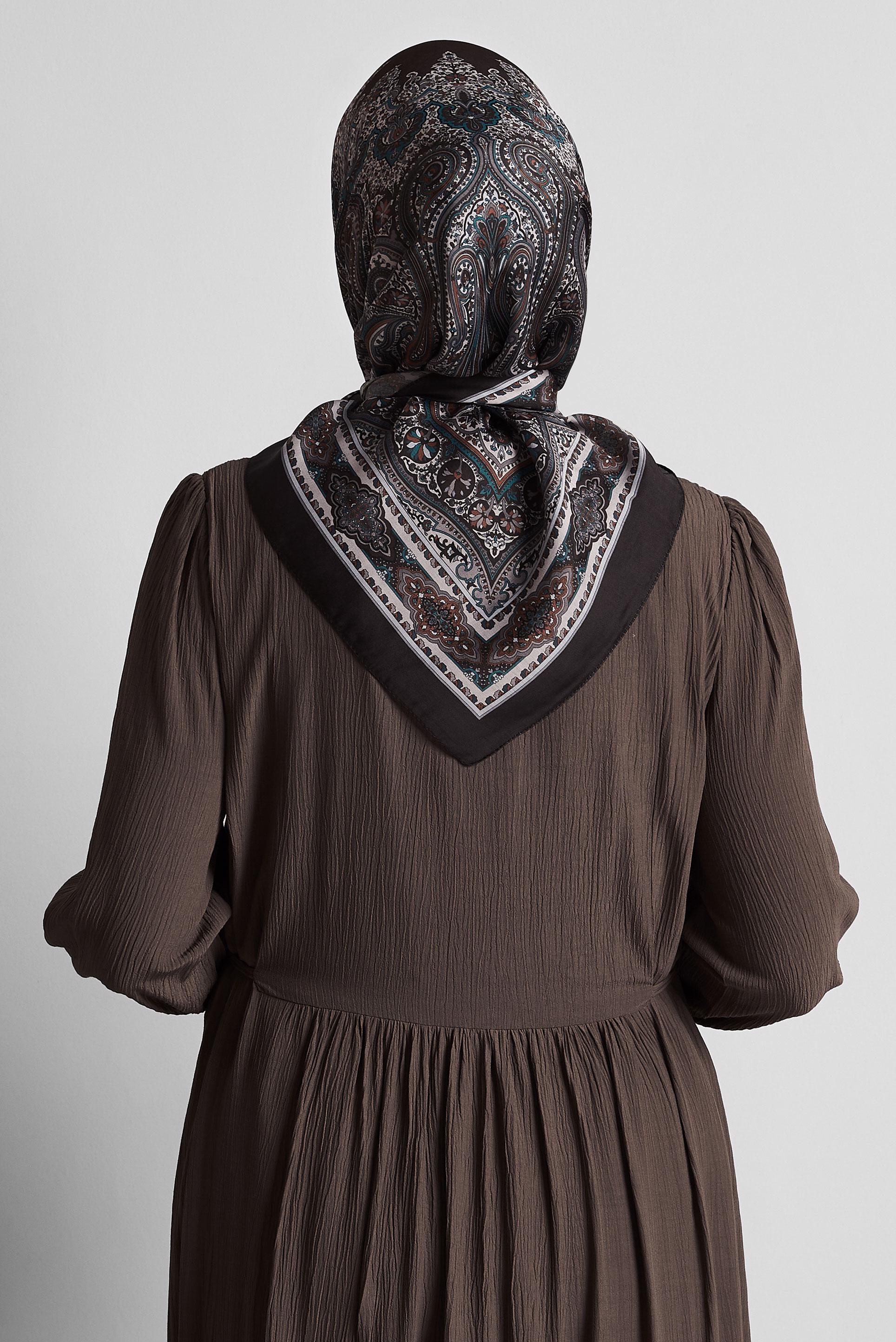 Tesettür giyim KAHVE ALVİNA DESENLİ EŞARP 8551