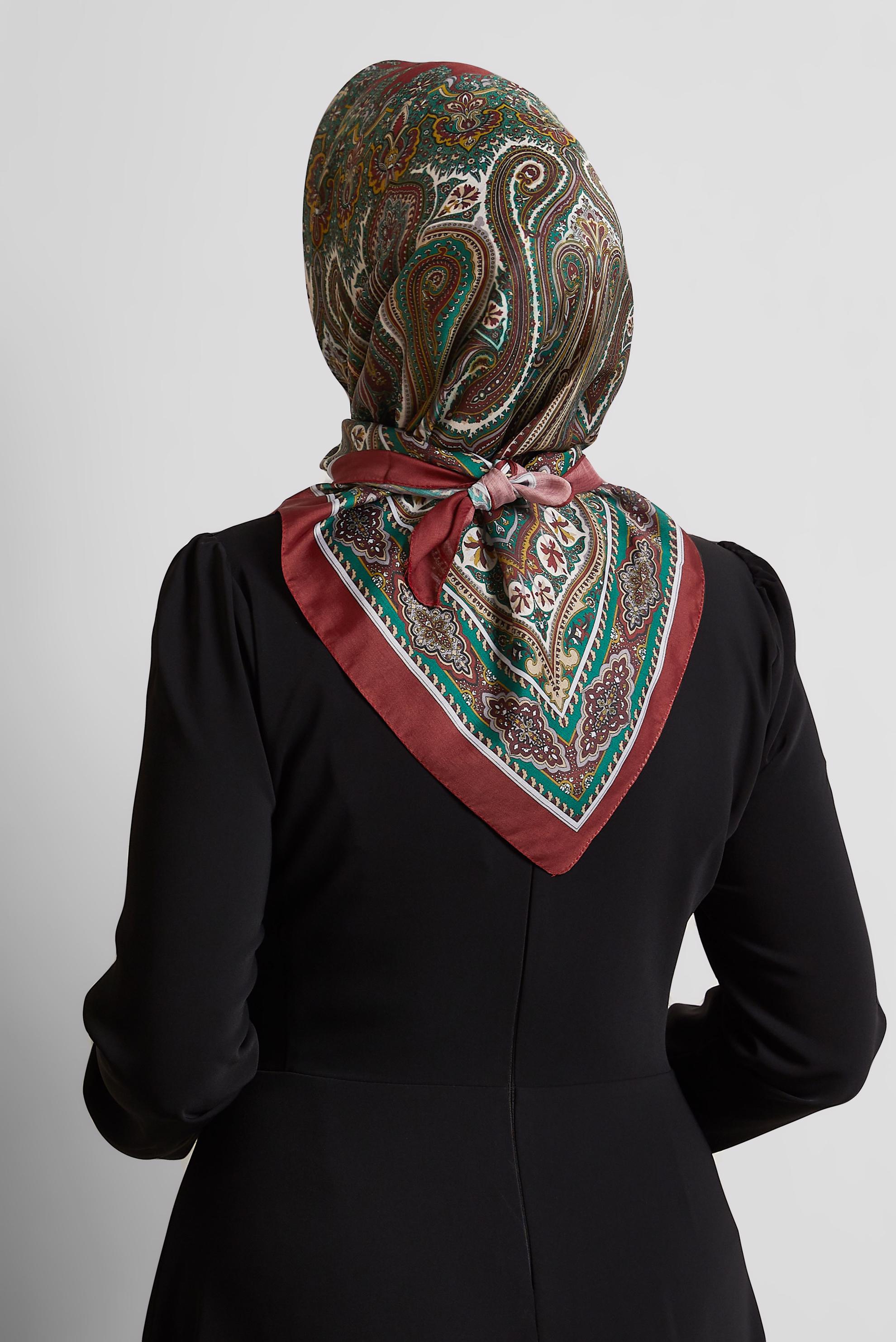 Vêtements hijab ROUGE BORDEAUX FOULARD À MOTIFS ALVINA 8551