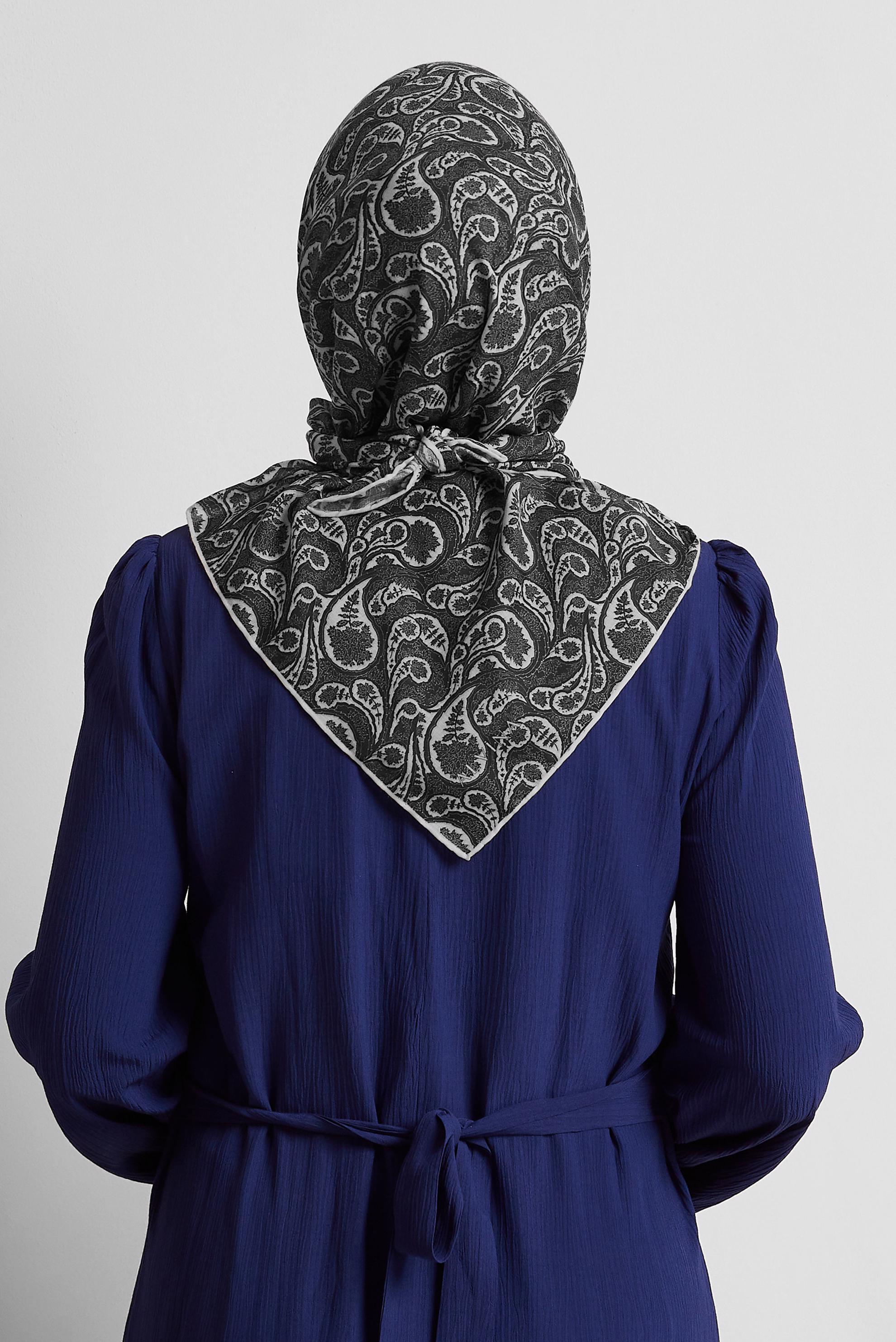 Vêtements hijab NOIR ÉCHARPE À MOTIFS ALVINA 8558