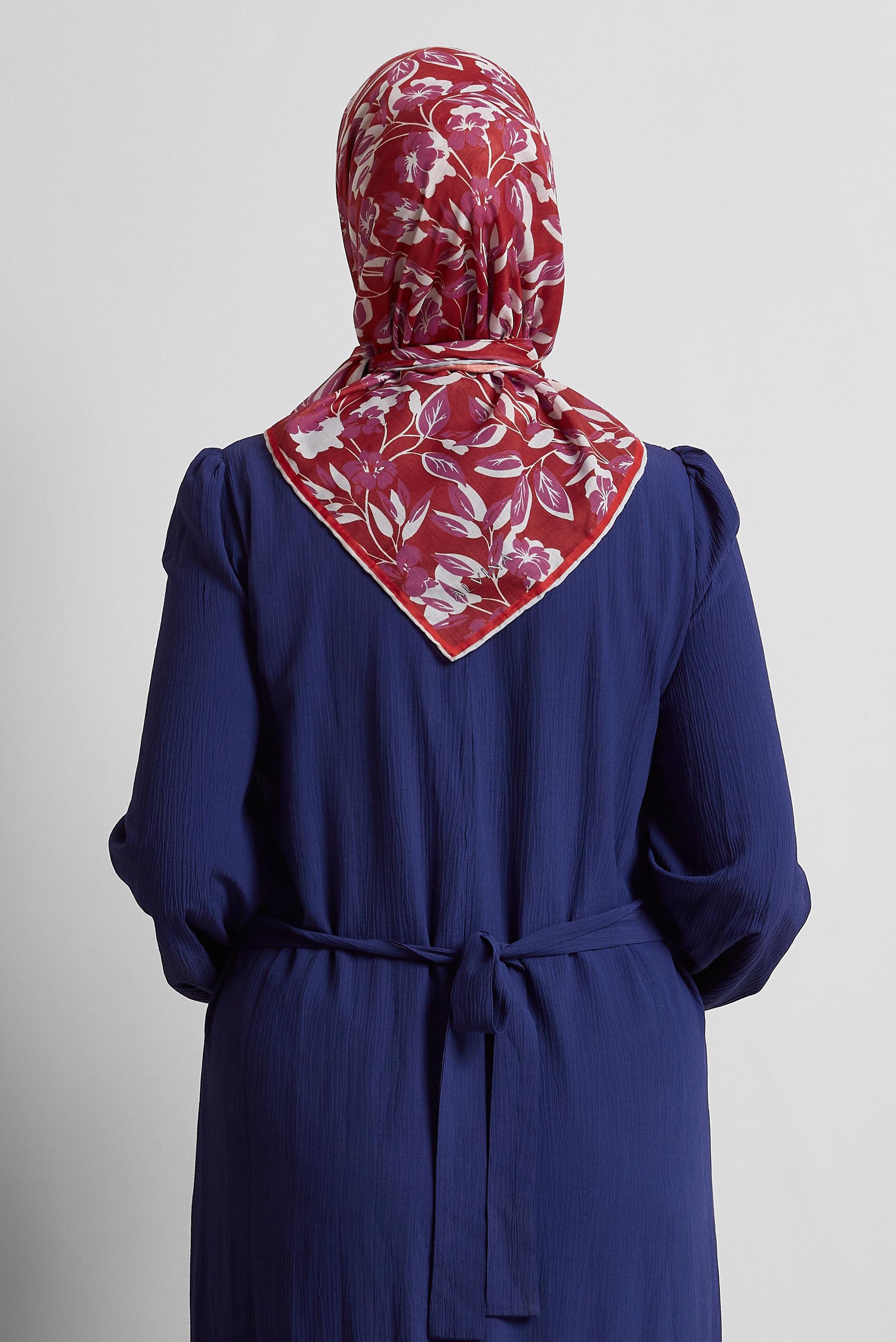 Tesettür giyim MOR ALVİNA ÇİÇEK DESENLİ EŞARP 8560