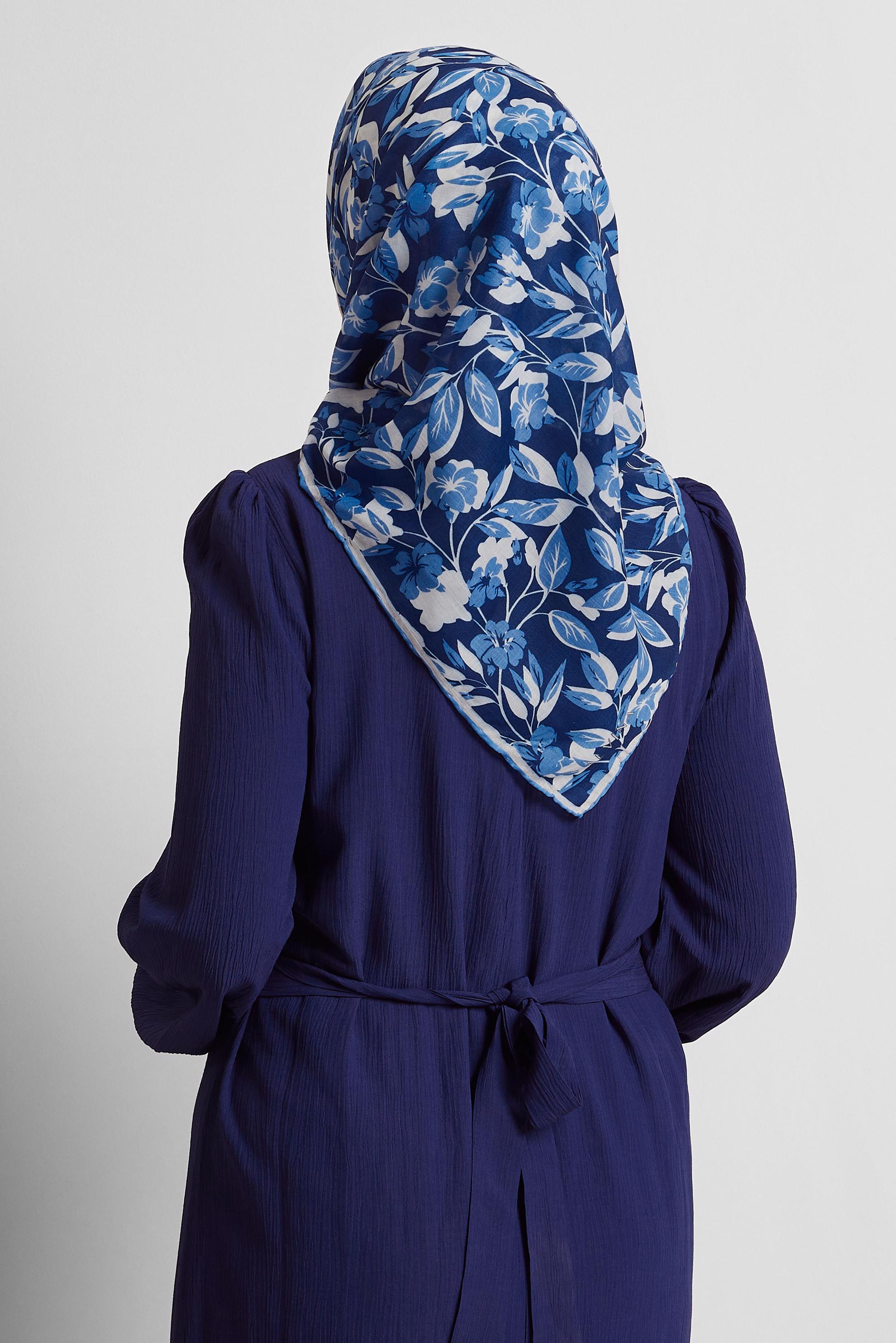 Tesettür giyim LACİVERT ALVİNA ÇİÇEK DESENLİ EŞARP 8560