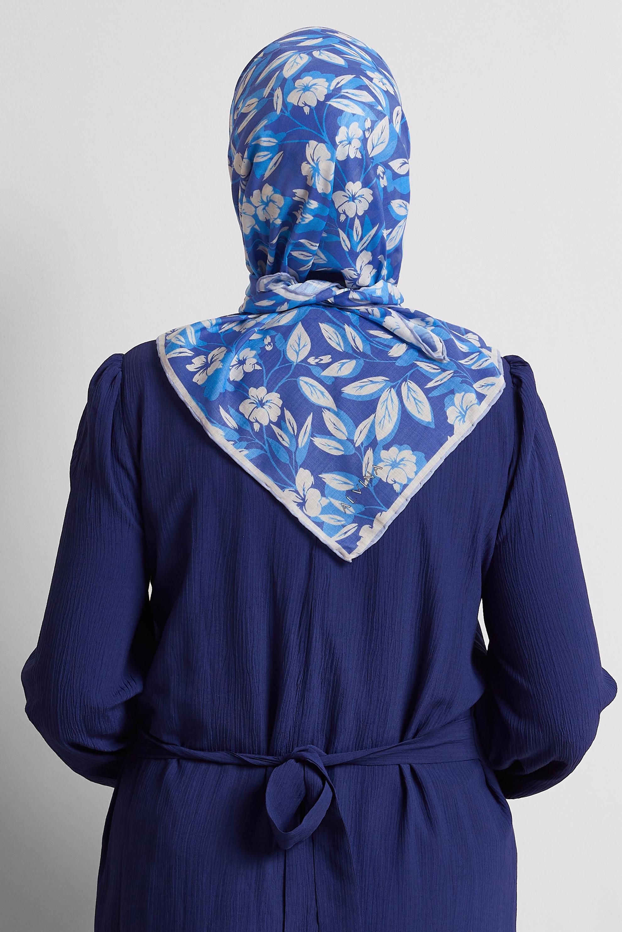 Tesettür giyim LACİVERT ALVİNA ÇİÇEK DESENLİ EŞARP 8560