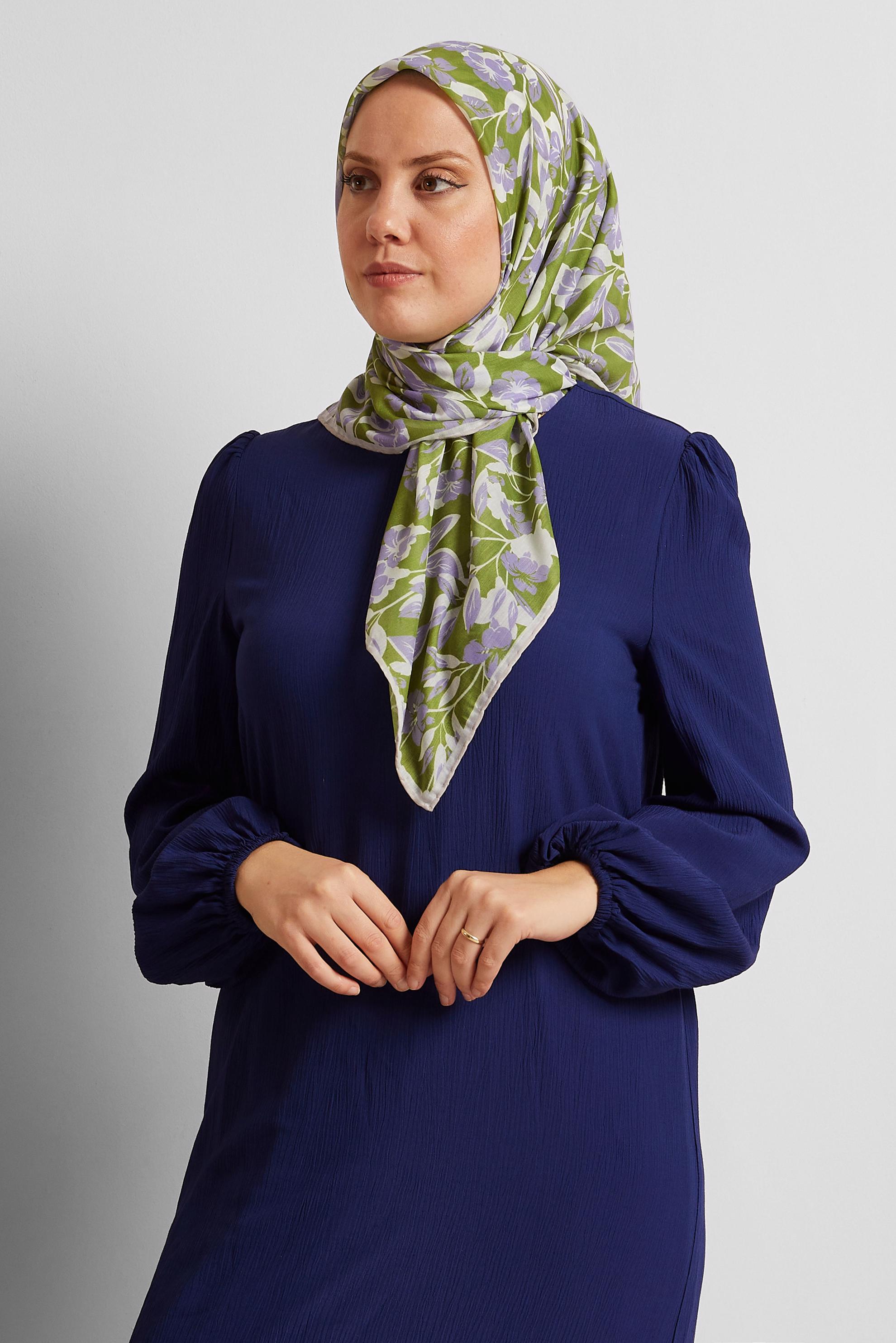 Tesettür giyim YEŞİL ALVİNA ÇİÇEK DESENLİ EŞARP 8560