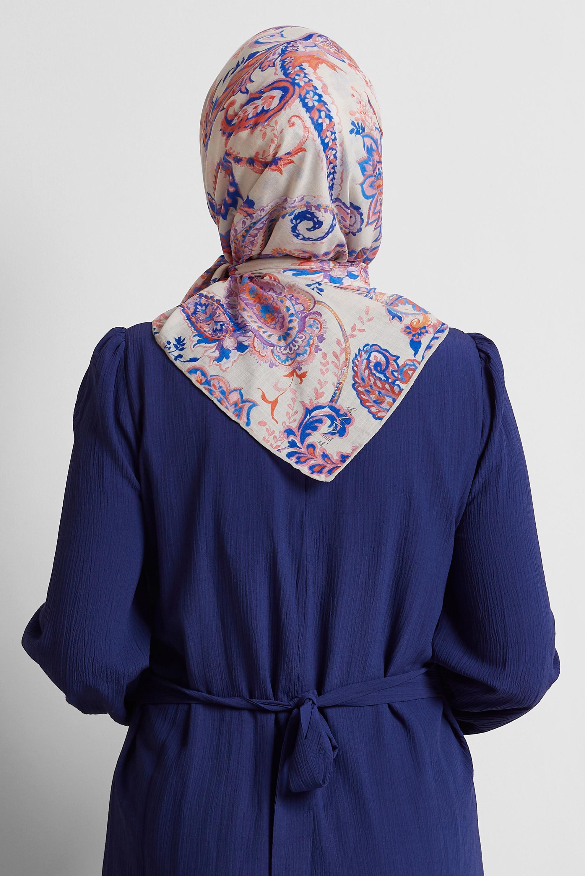 Tesettür giyim GÜMÜŞ ALVİNA DESENLİ EŞARP 8561