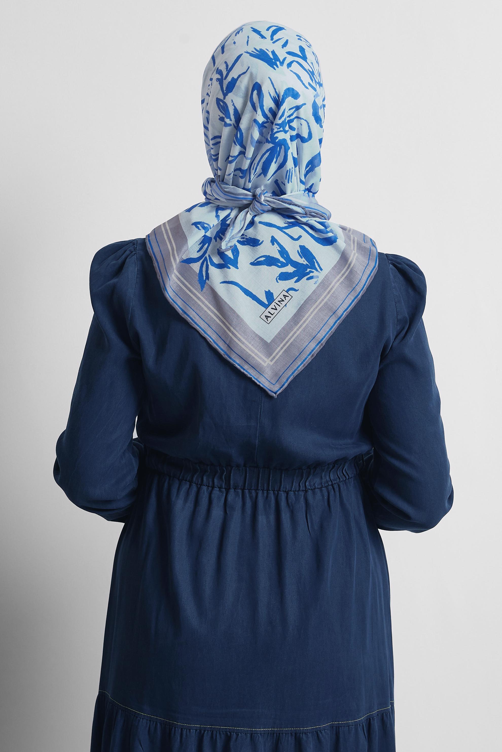 Tesettür giyim MAVİ ALVİNA DESENLİ EŞARP 8562