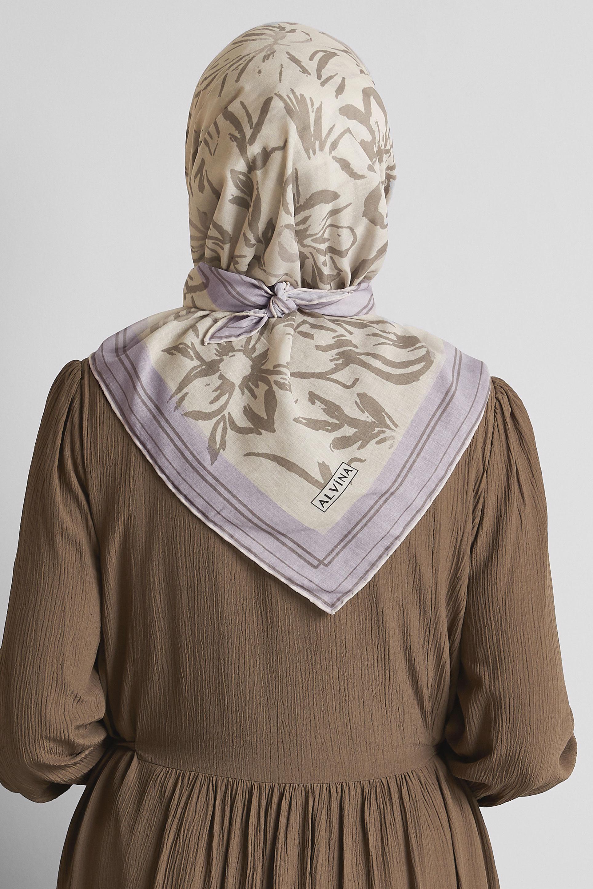 Tesettür giyim BEJ ALVİNA DESENLİ EŞARP 8562