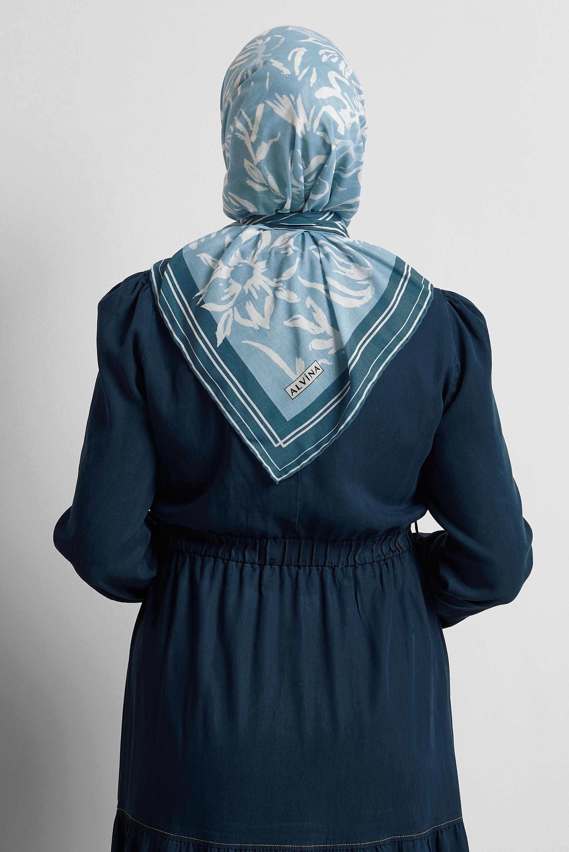 Tesettür giyim MAVİ ALVİNA DESENLİ EŞARP 8562