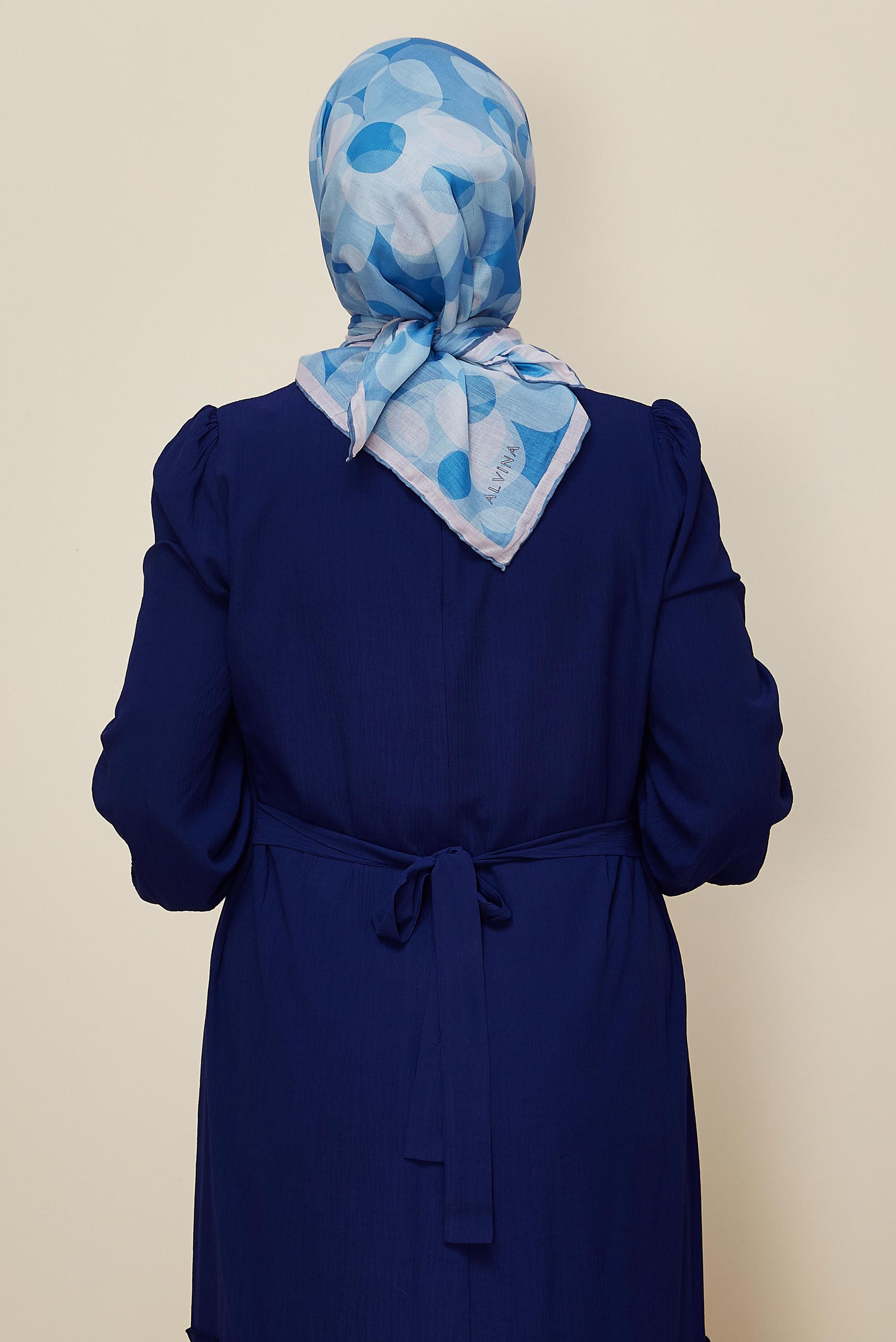 Tesettür giyim MAVİ ALVİNA ÇİÇEK DESENLİ EŞARP 8563