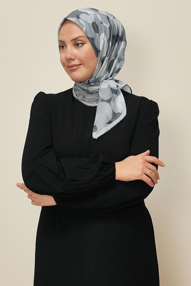 Tesettür giyim GRİ ALVİNA ÇİÇEK DESENLİ EŞARP 8563 - ALVİNA