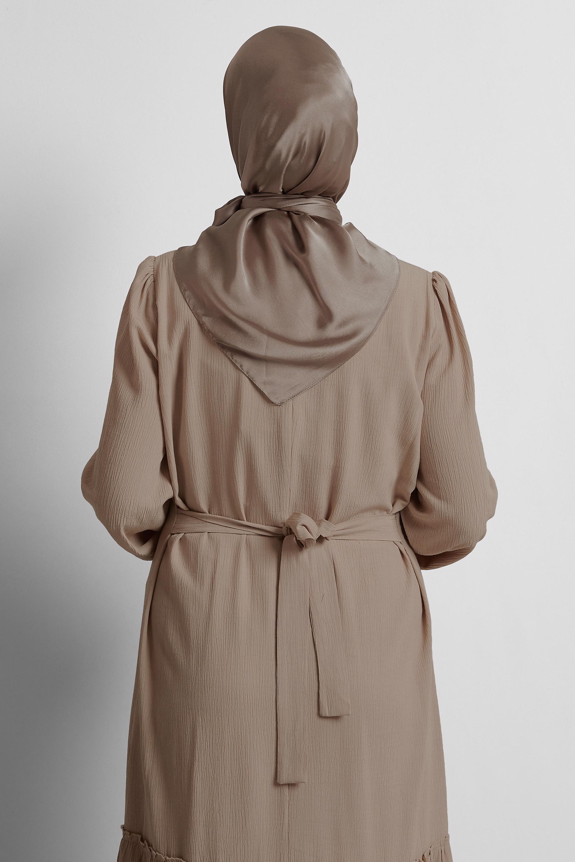 Tesettür giyim VİZON ALVİNA SATEN JANJAN EŞARP 8569