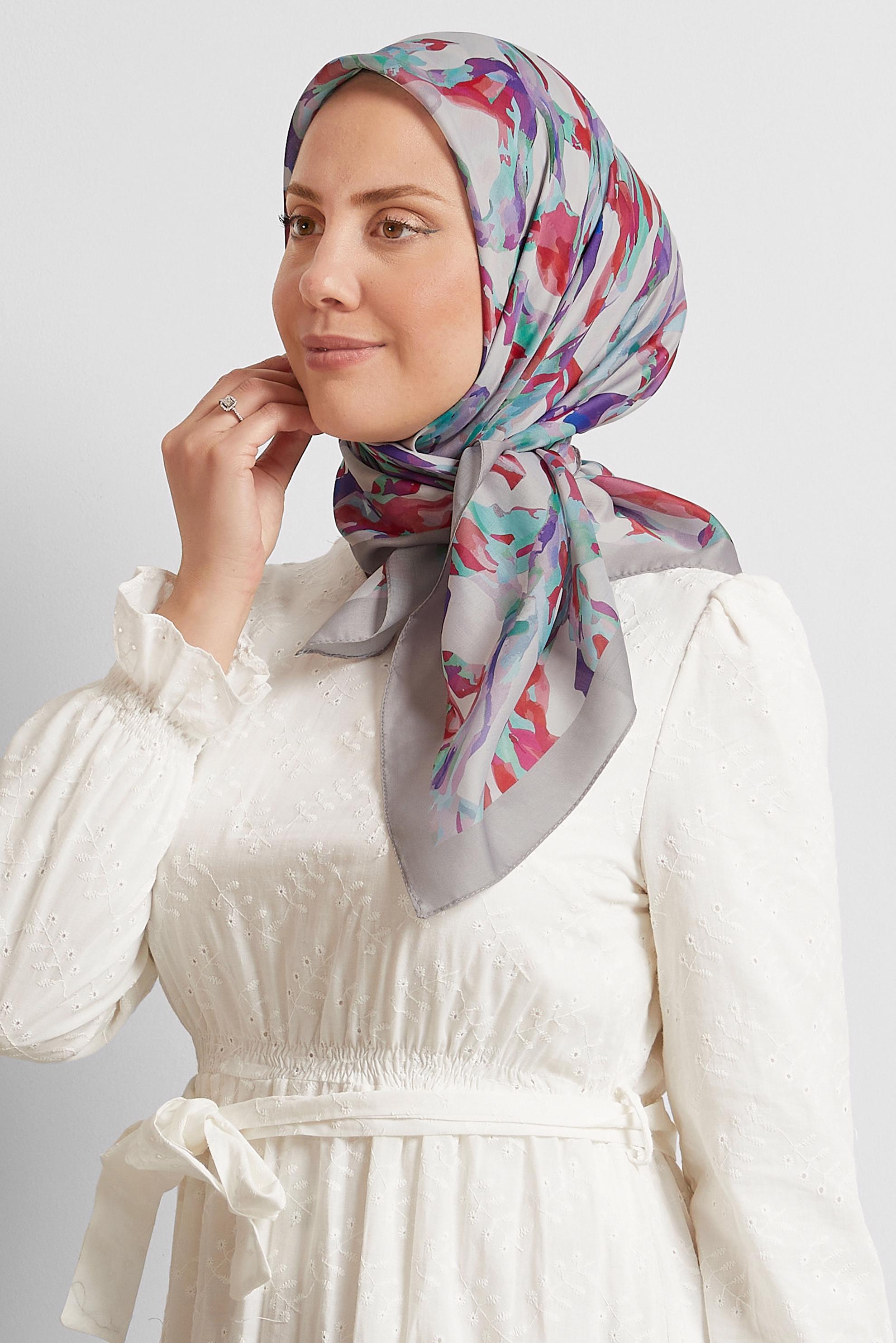 Tesettür giyim GÜMÜŞ ALVİNA DESENLİ EŞARP 8578